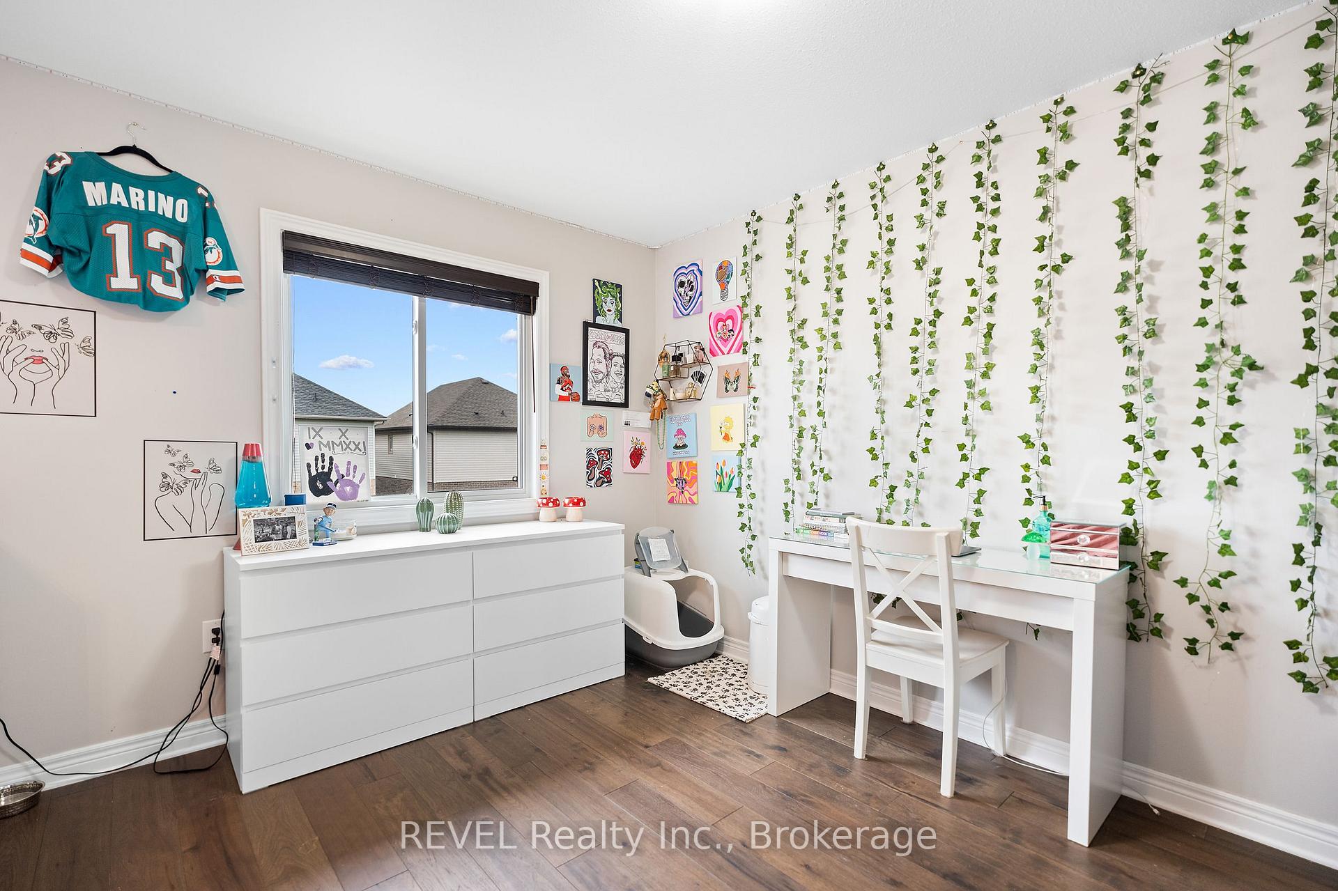 Photo 25 of 10 Harmony Way, Thorold, Rolling Meadows — HOMEH