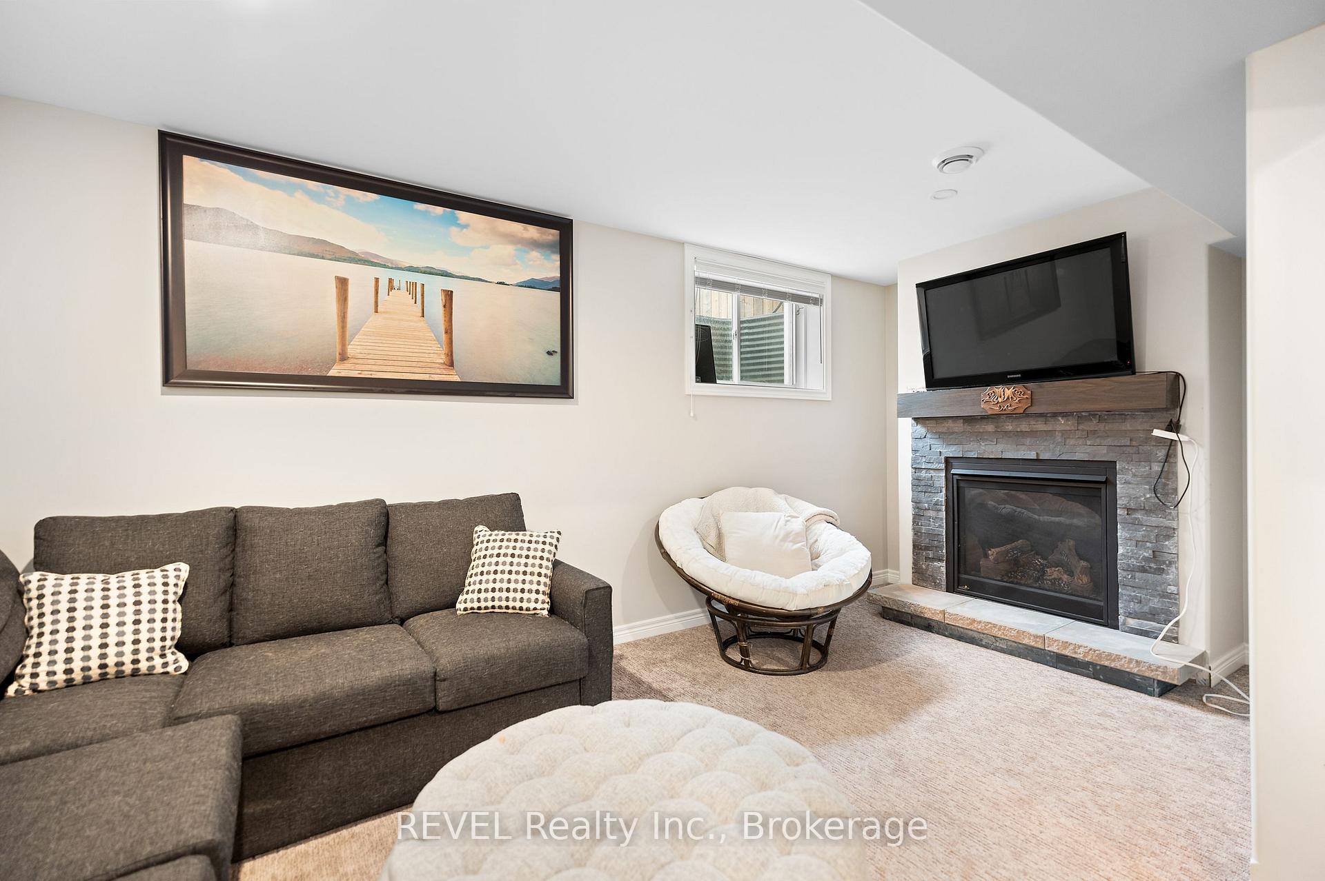 Photo 29 of 10 Harmony Way, Thorold, Rolling Meadows — HOMEH
