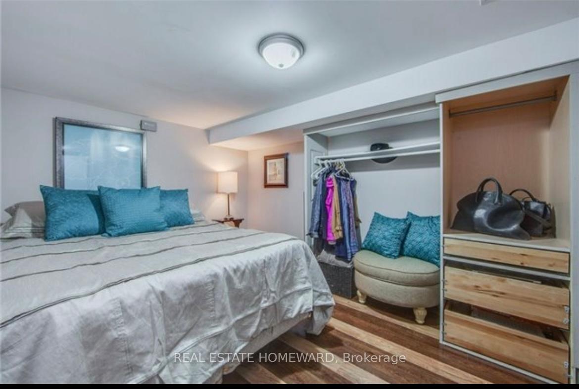 Photo 4 of Unit Lower, 174 Coxwell Avenue, Toronto, Greenwood-Coxwell — HOMEH