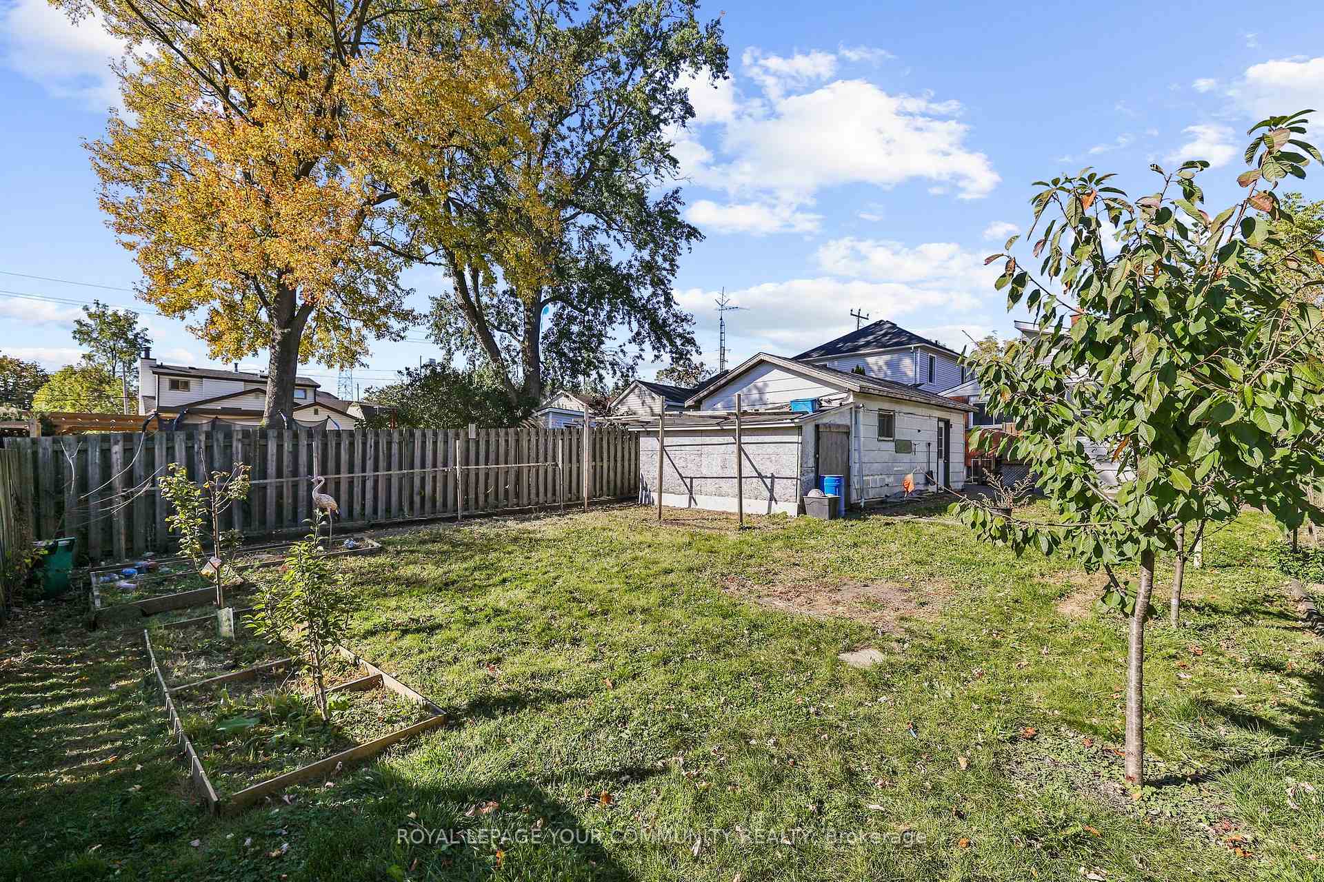 Photo 21 of 174 Niagara Falls Road, Thorold, Allanburg/Thorold South — HOMEH