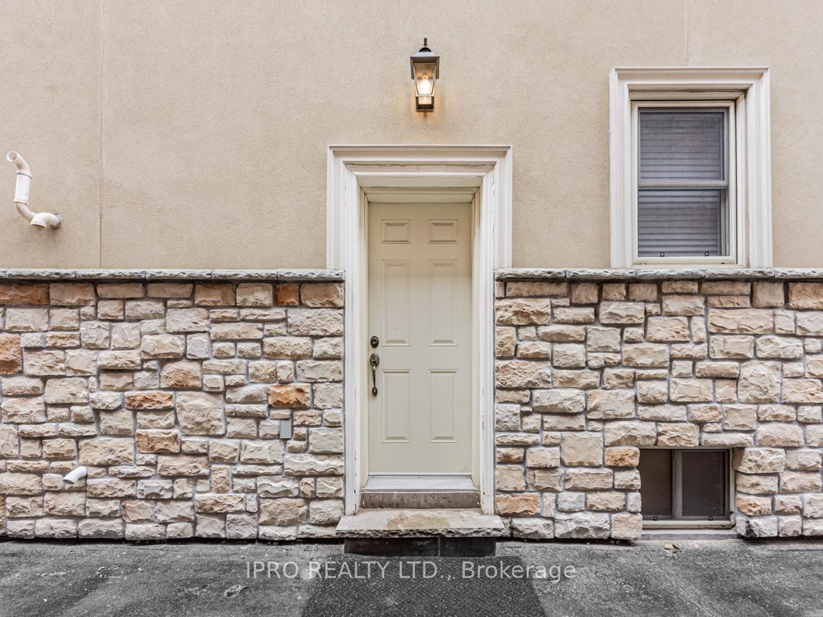 Front of Unit Lower, 66 Northridge Avenue