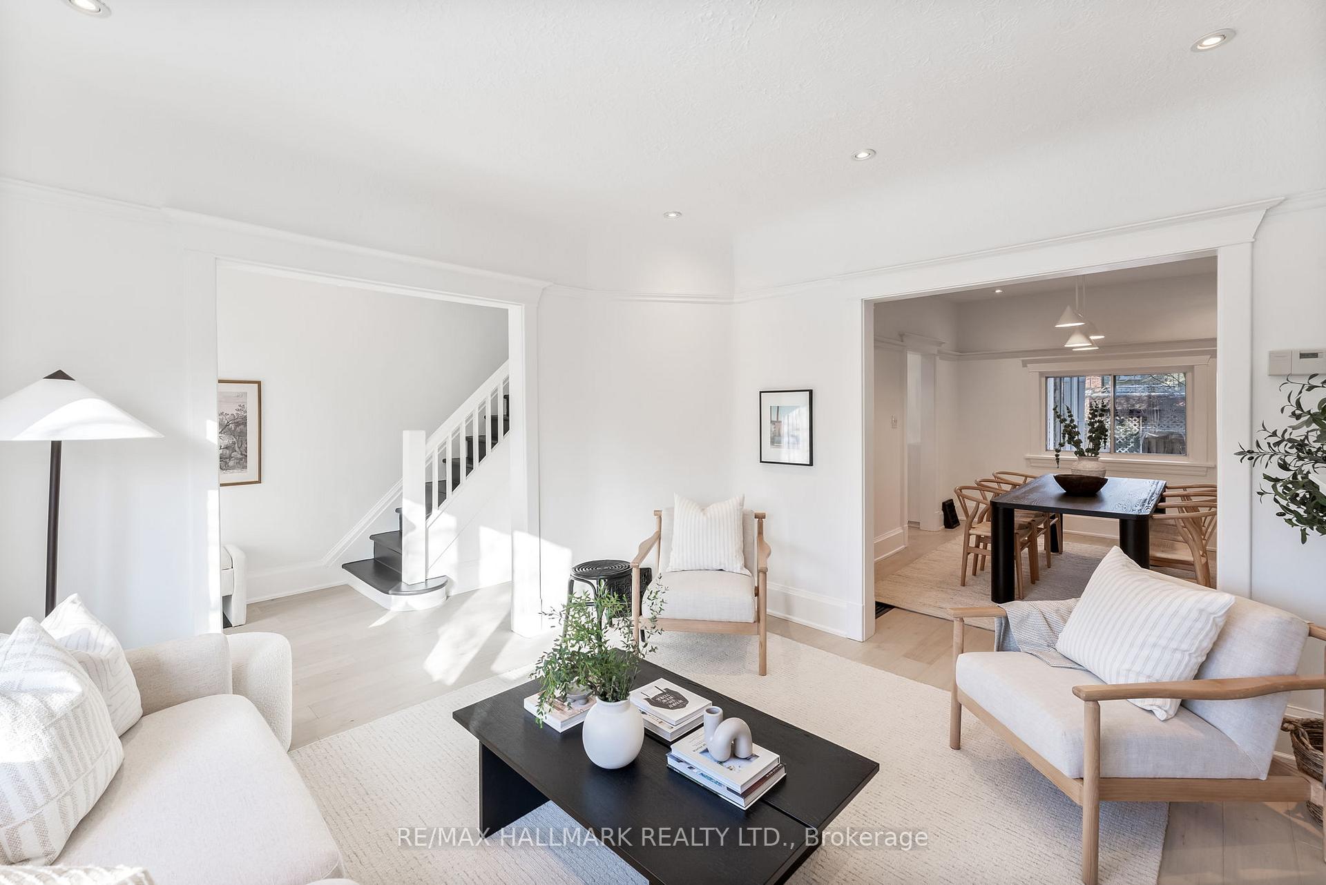 Photo 6 of 963 Logan Avenue, Toronto, Playter Estates-Danforth — HOMEH