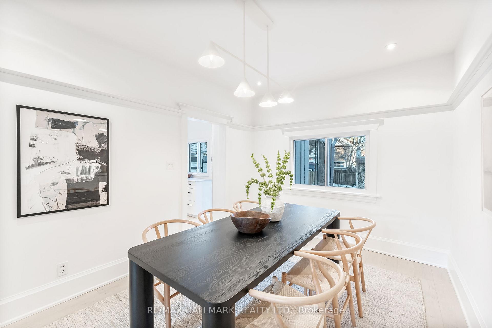 Photo 8 of 963 Logan Avenue, Toronto, Playter Estates-Danforth — HOMEH