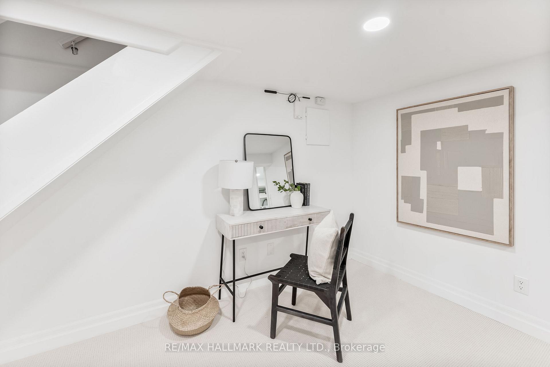 Photo 35 of 963 Logan Avenue, Toronto, Playter Estates-Danforth — HOMEH