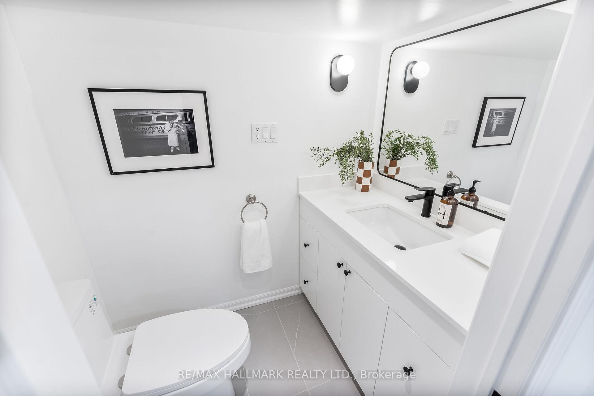Photo 36 of 963 Logan Avenue, Toronto, Playter Estates-Danforth — HOMEH