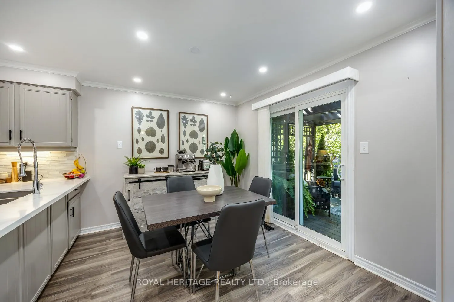 Photo 15 of 443 Sexton Street, Scugog, Port Perry — HOMEH