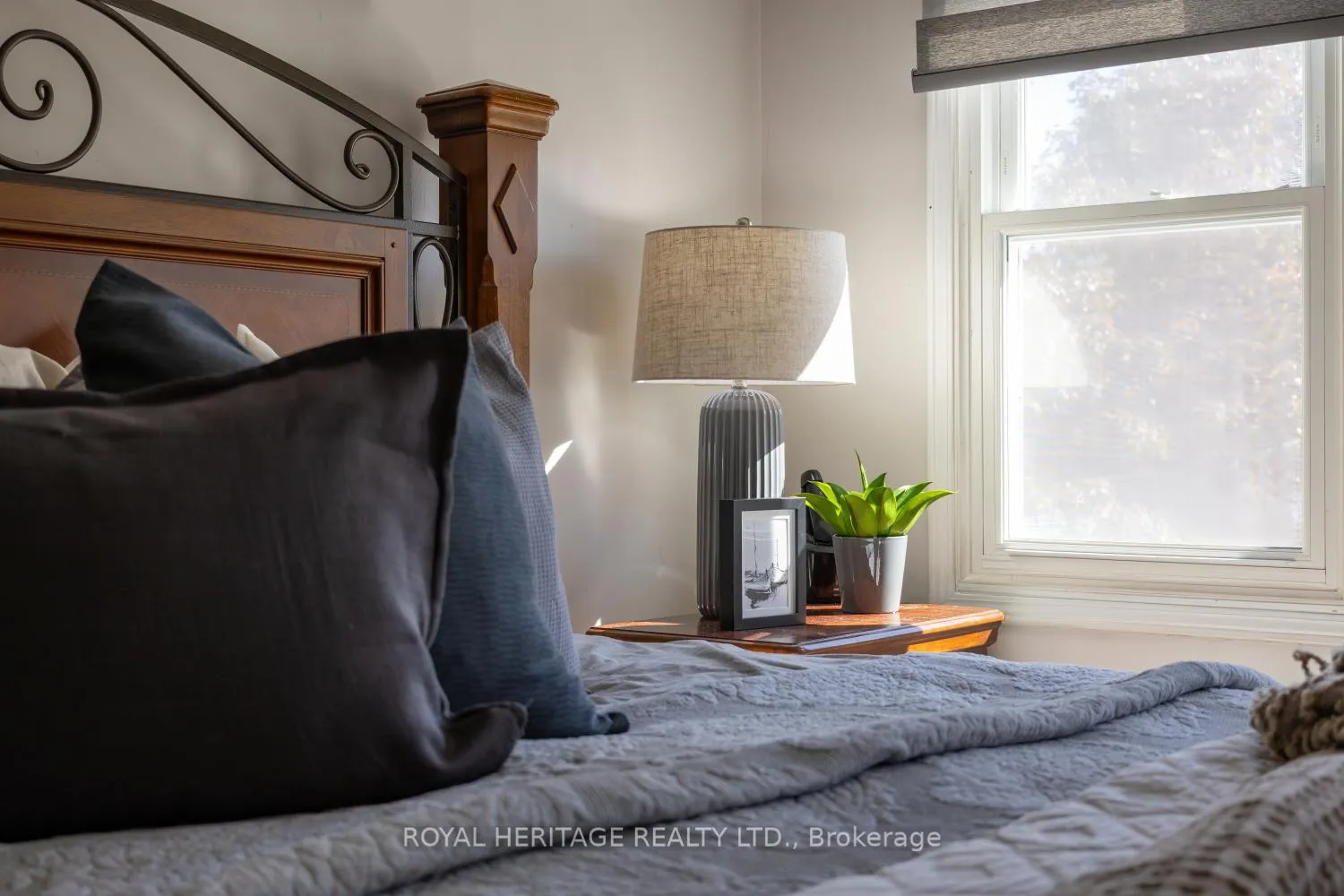 Photo 21 of 443 Sexton Street, Scugog, Port Perry — HOMEH