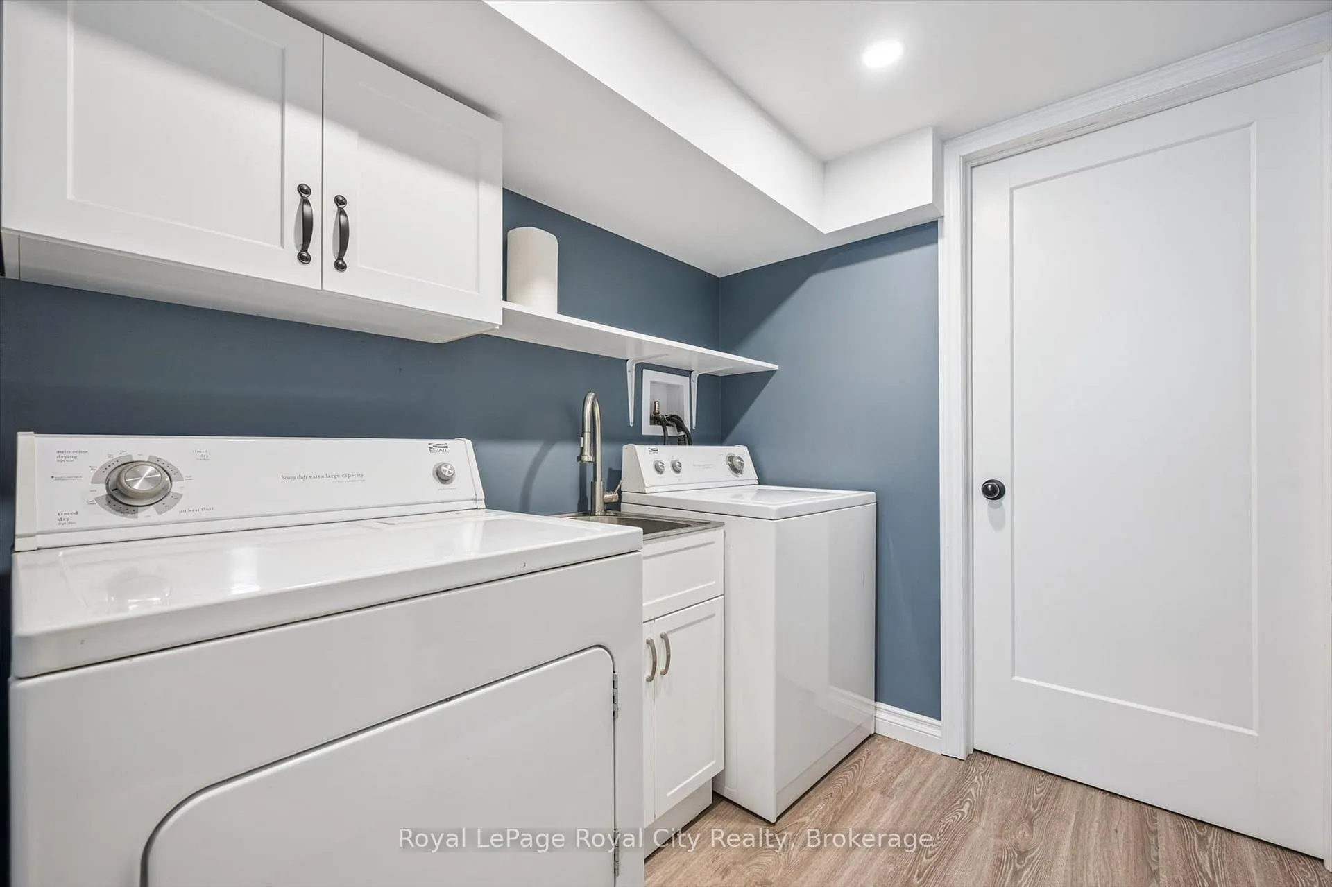 Photo 31 of 24 Julia Drive, Guelph, Junction/Onward Willow — HOMEH