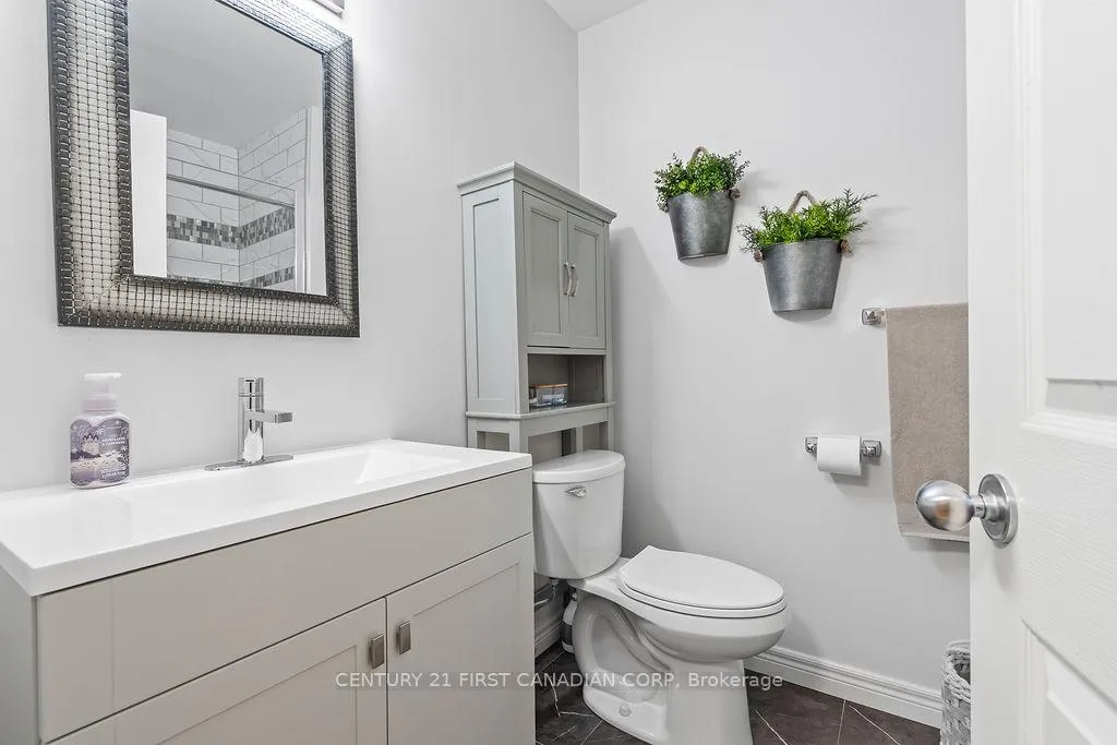 Photo 20 of 17 Cottonwood Drive, St. Thomas — HOMEH
