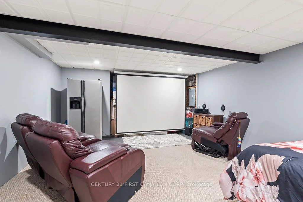 Photo 36 of 17 Cottonwood Drive, St. Thomas — HOMEH