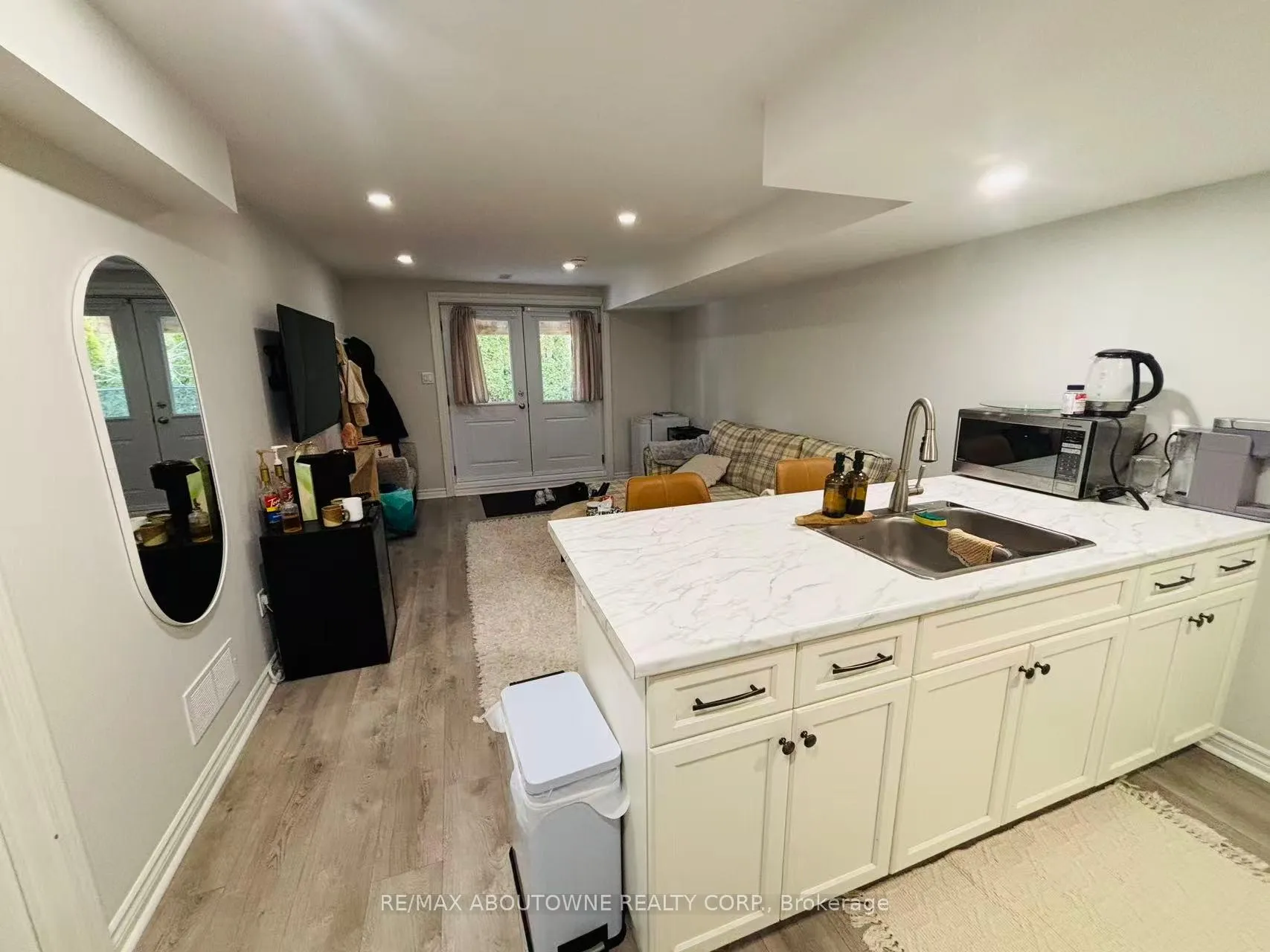 Photo 5 of Unit Basement, 84 Doyle Drive, Guelph, Clairfields/Hanlon Business Park — HOMEH