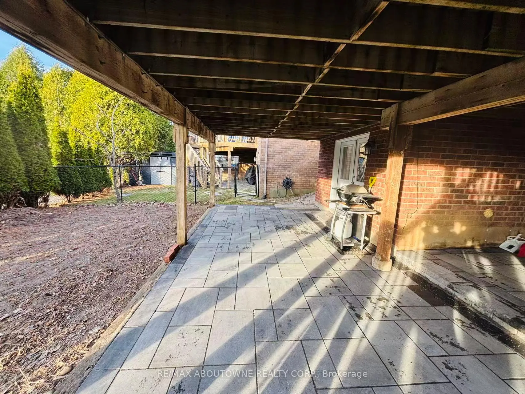 Photo 14 of Unit Basement, 84 Doyle Drive, Guelph, Clairfields/Hanlon Business Park — HOMEH