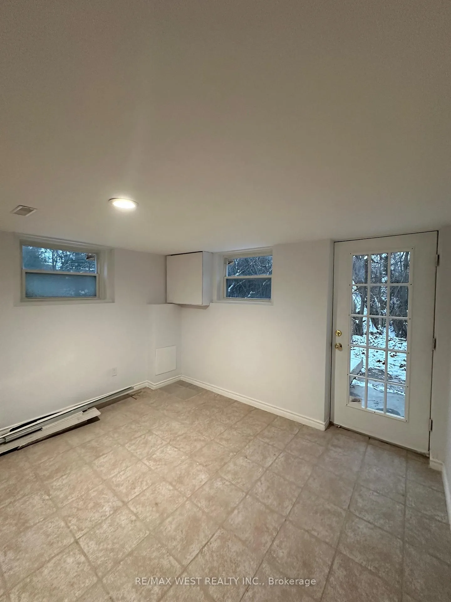 Photo 4 of Unit Basement, 6398 Kingston Road, Scarborough, Highland Creek — HOMEH