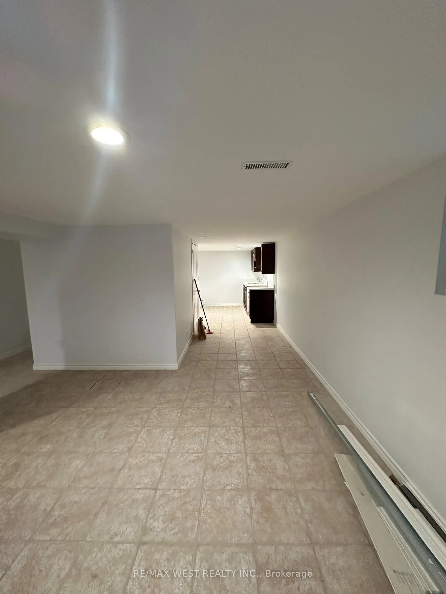 Photo 6 of Unit Basement, 6398 Kingston Road, Scarborough, Highland Creek — HOMEH