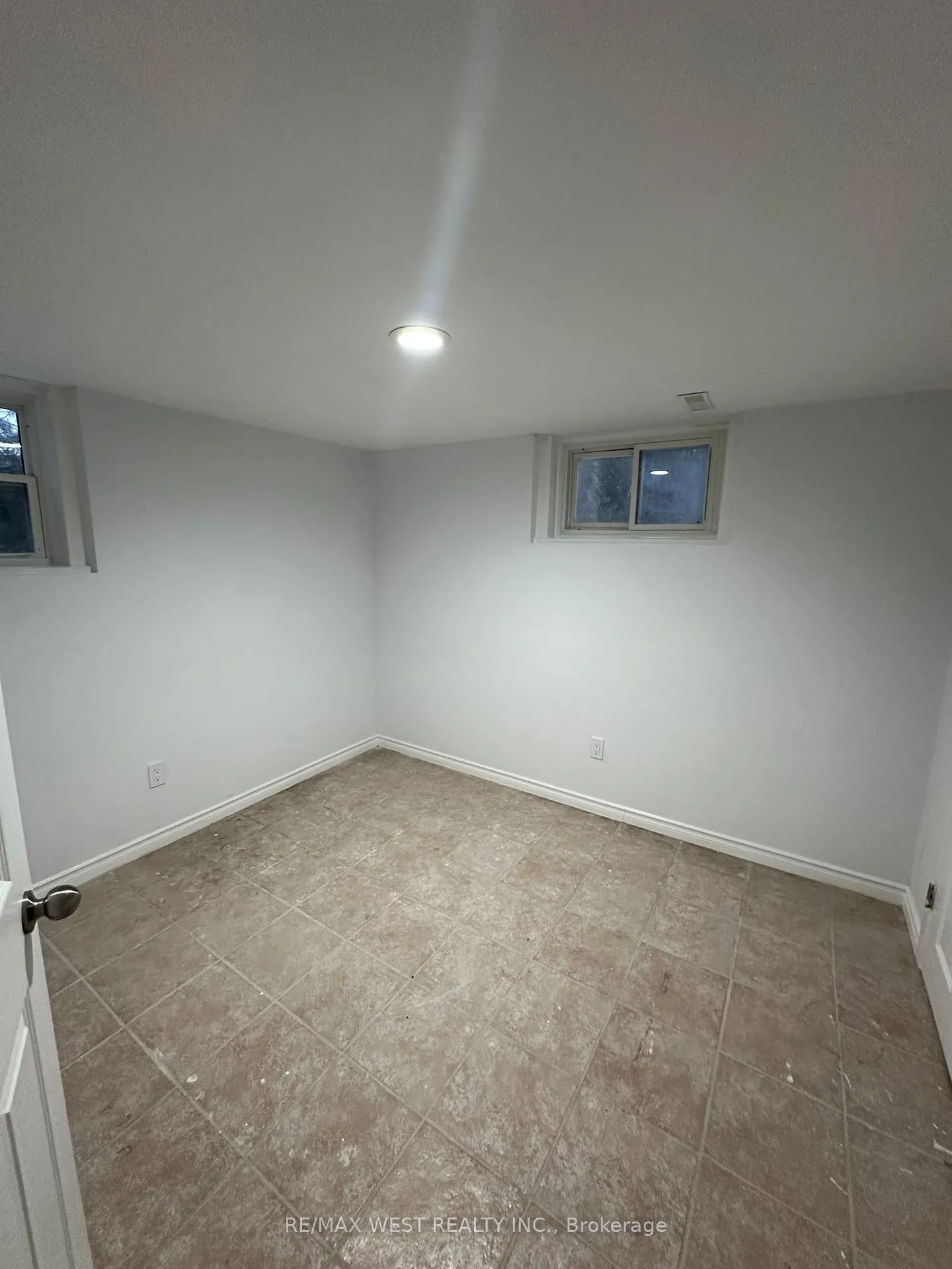 Photo 14 of Unit Basement, 6398 Kingston Road, Scarborough, Highland Creek — HOMEH