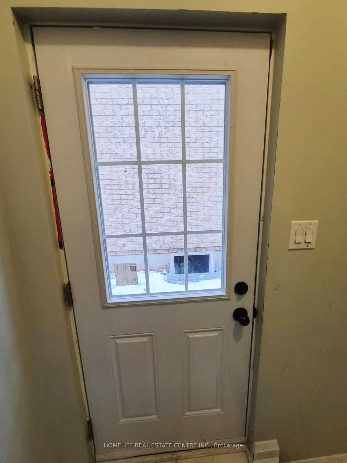 Photo 10 of 12 Junetown Circle, Brampton, Credit Valley — HOMEH