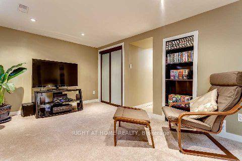 Photo 13 of 48 Glencrest Boulevard, Toronto, O'Connor-Parkview — HOMEH