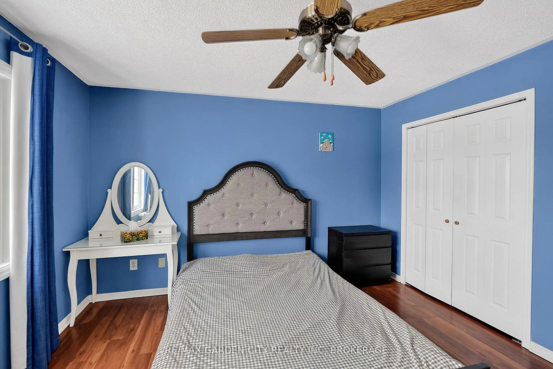 Photo 21 of 218 Confederation Avenue, Thorold, Confederation Heights — HOMEH