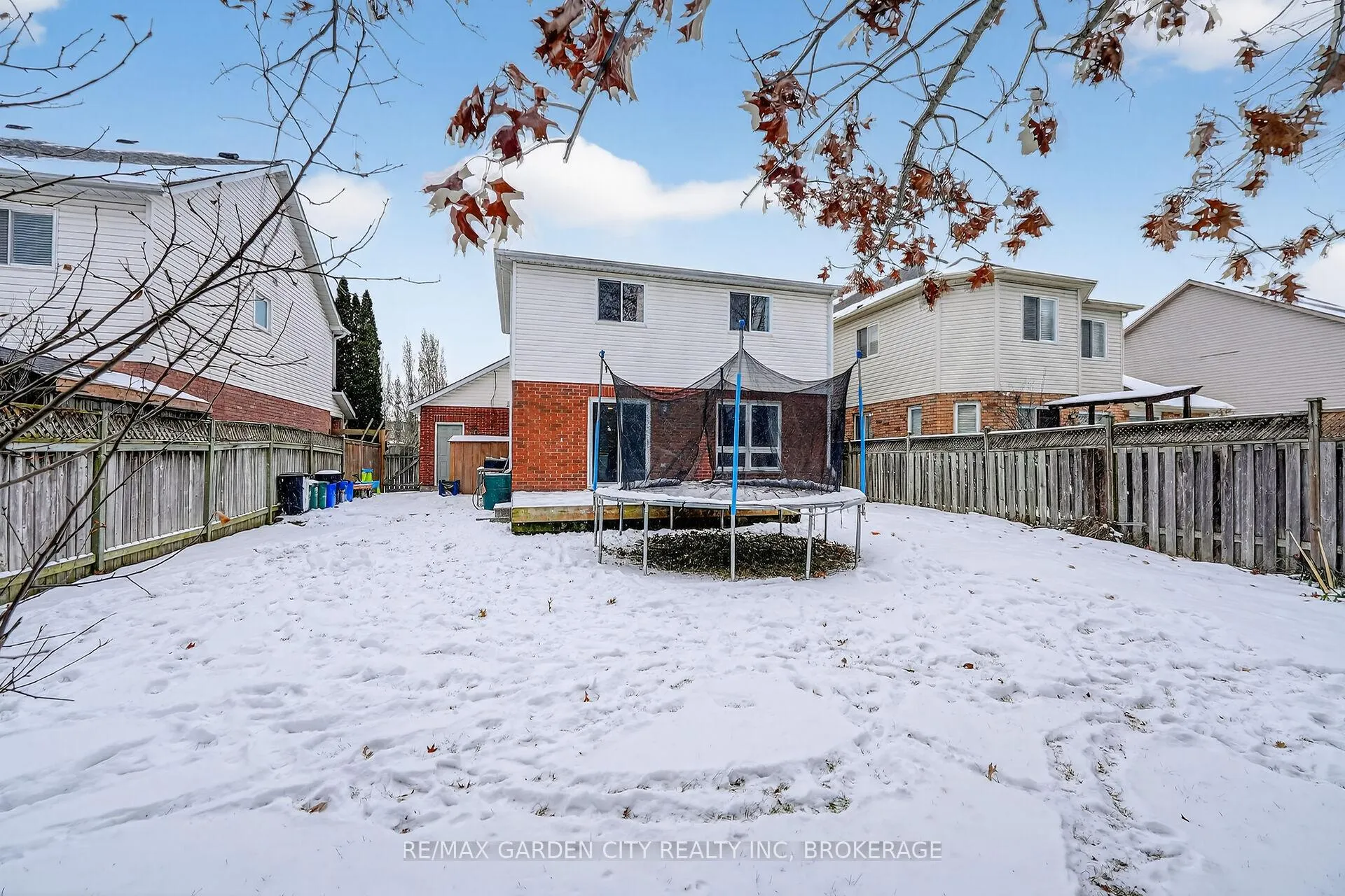 Photo 33 of 218 Confederation Avenue, Thorold, Confederation Heights — HOMEH