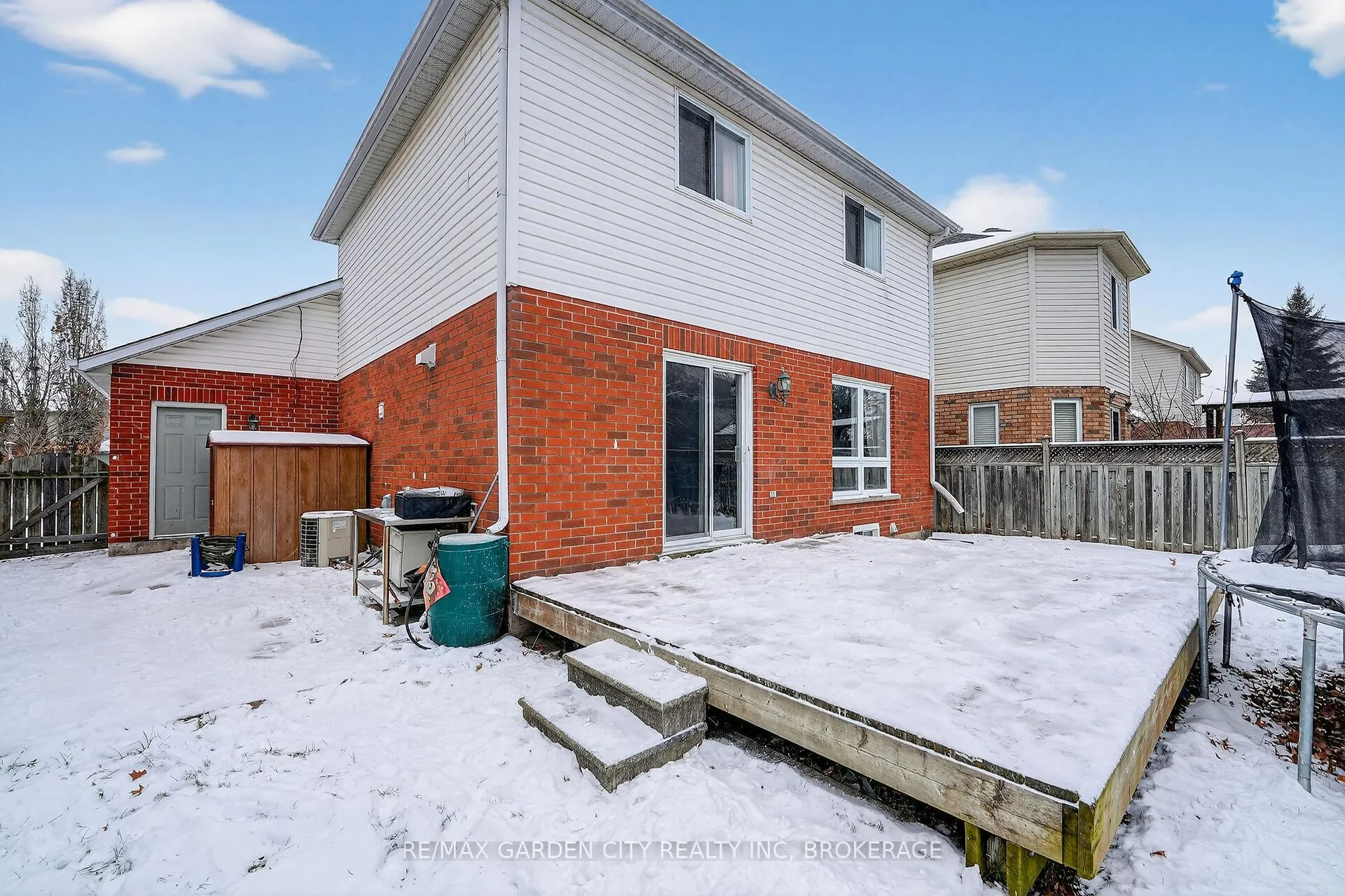 Photo 35 of 218 Confederation Avenue, Thorold, Confederation Heights — HOMEH
