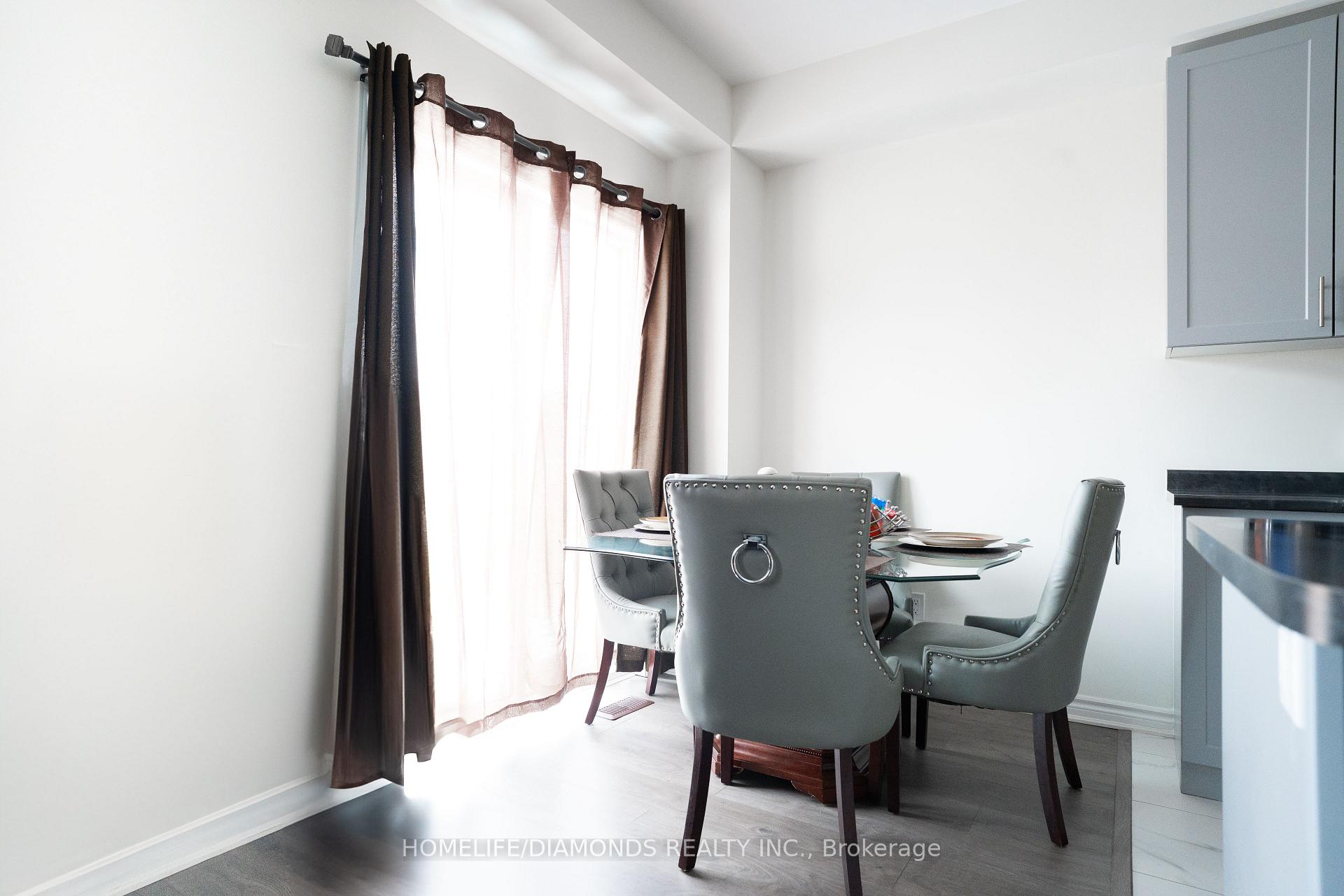 Photo 10 of 31 Sapphire Way, Thorold, Rolling Meadows — HOMEH
