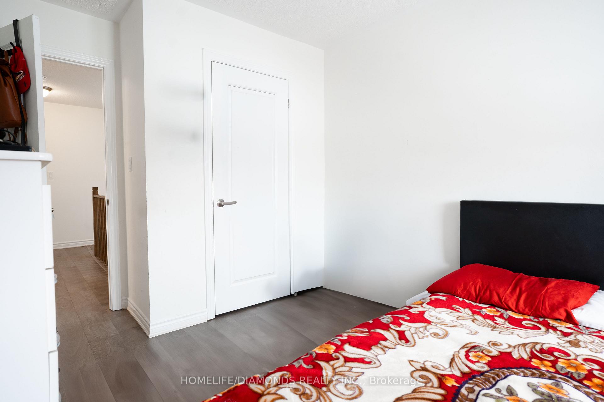 Photo 54 of 31 Sapphire Way, Thorold, Rolling Meadows — HOMEH