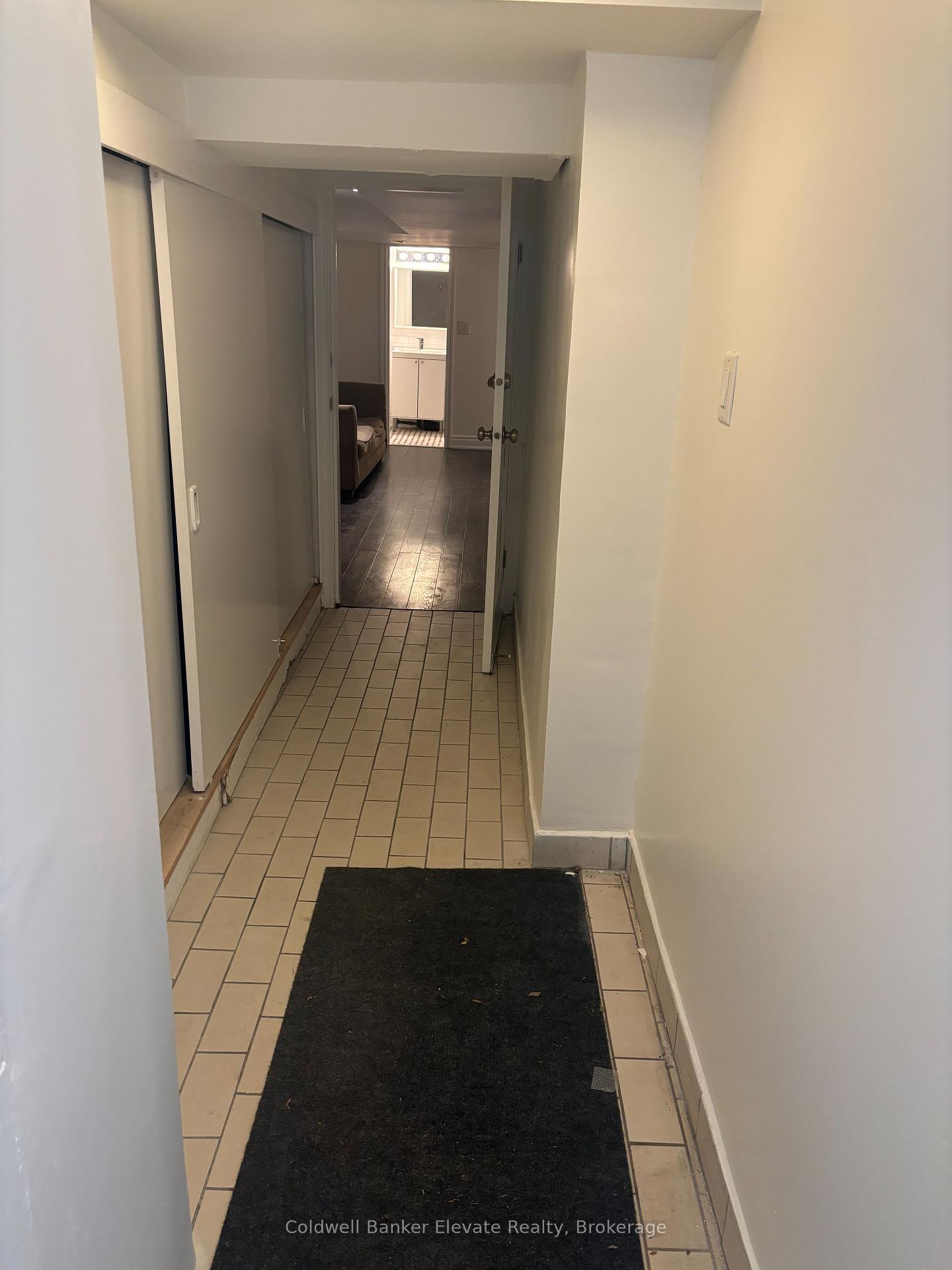Photo 6 of Unit 4, 136 Argyle Street, Toronto, Trinity-Bellwoods — HOMEH