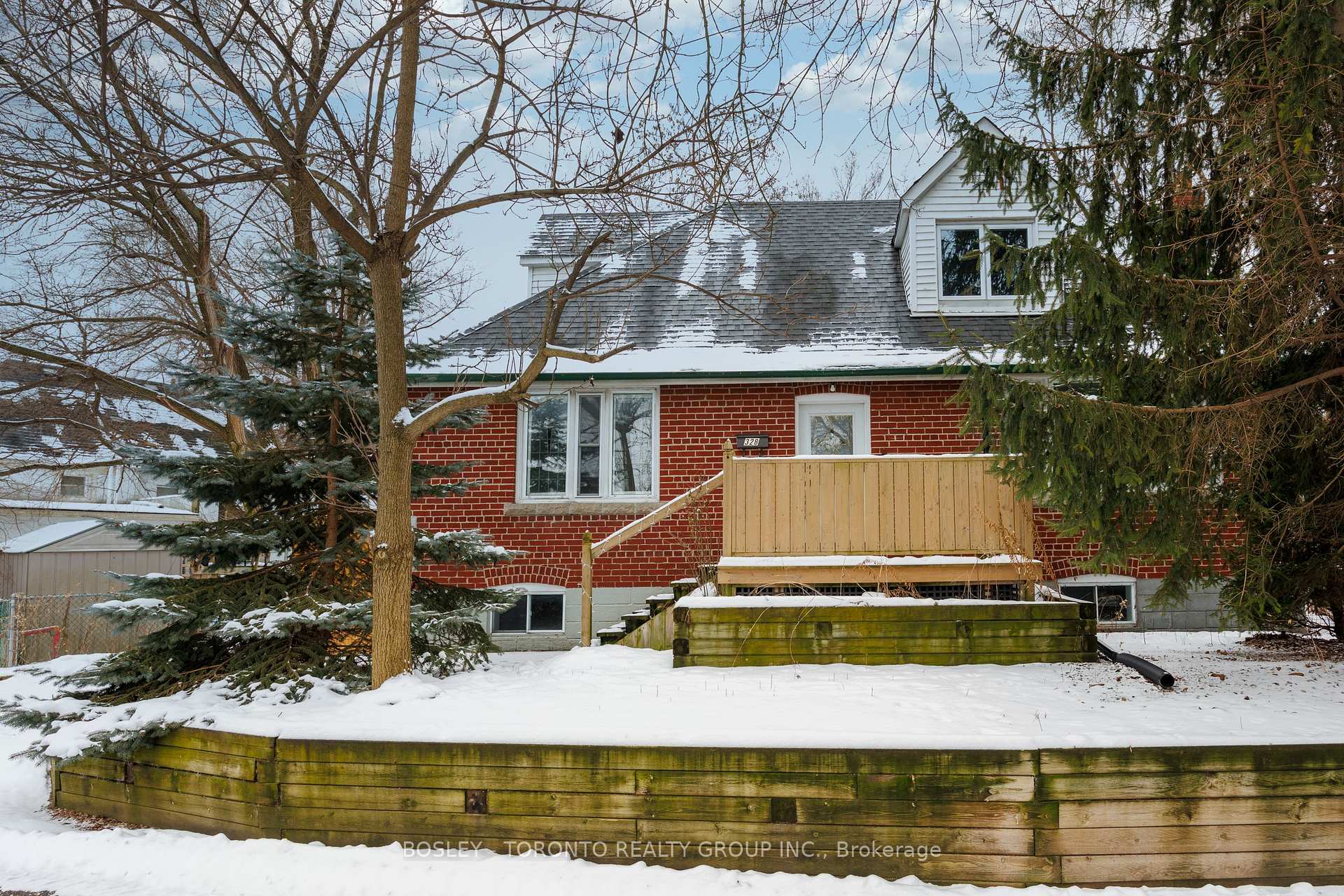 Photo 1 of 328 Chisholm Avenue, Toronto, Woodbine-Lumsden — HOMEH