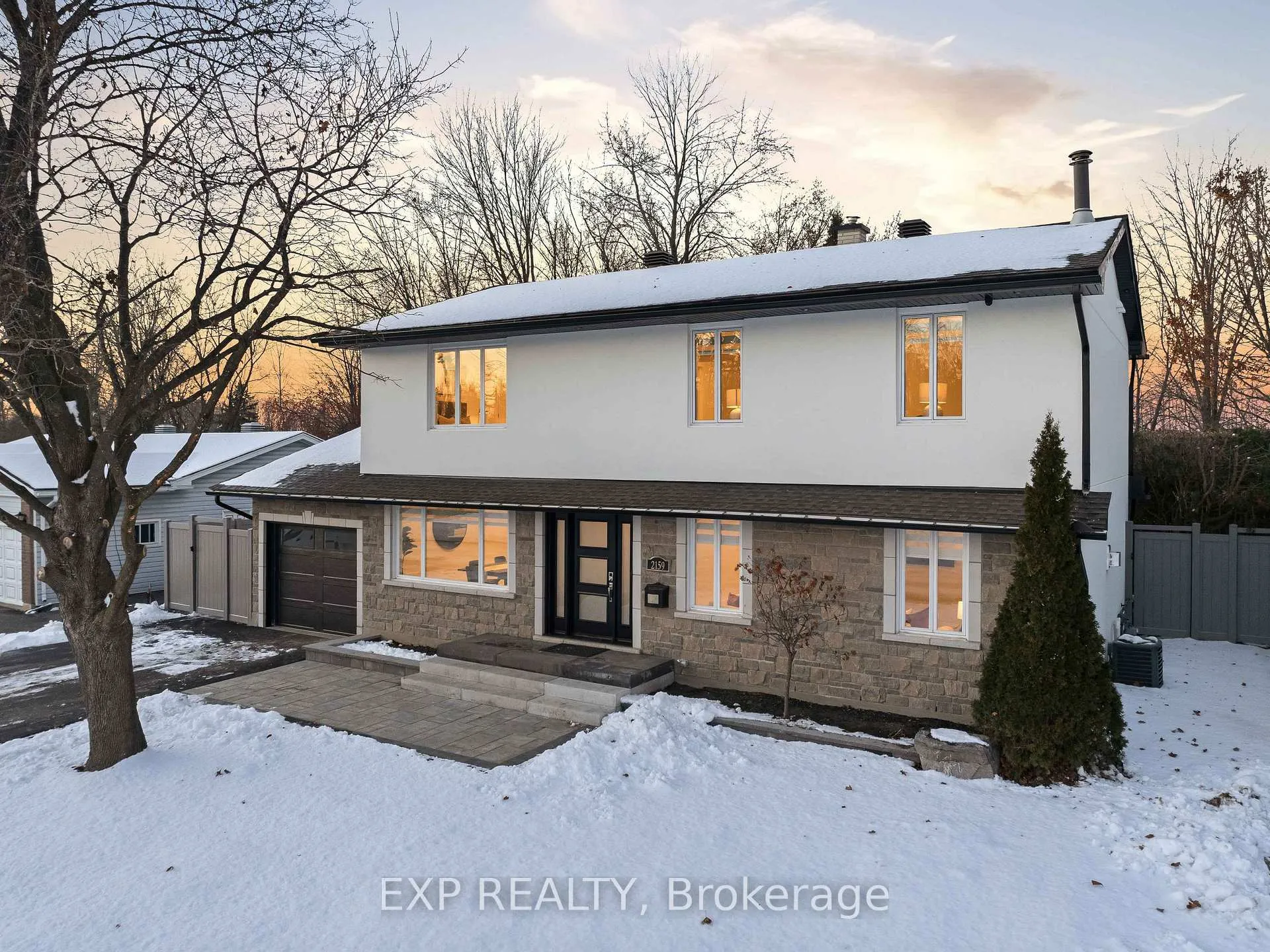 Photo 2 of 2159 Fillmore Crescent, Ottawa, Beacon Hill North — HOMEH