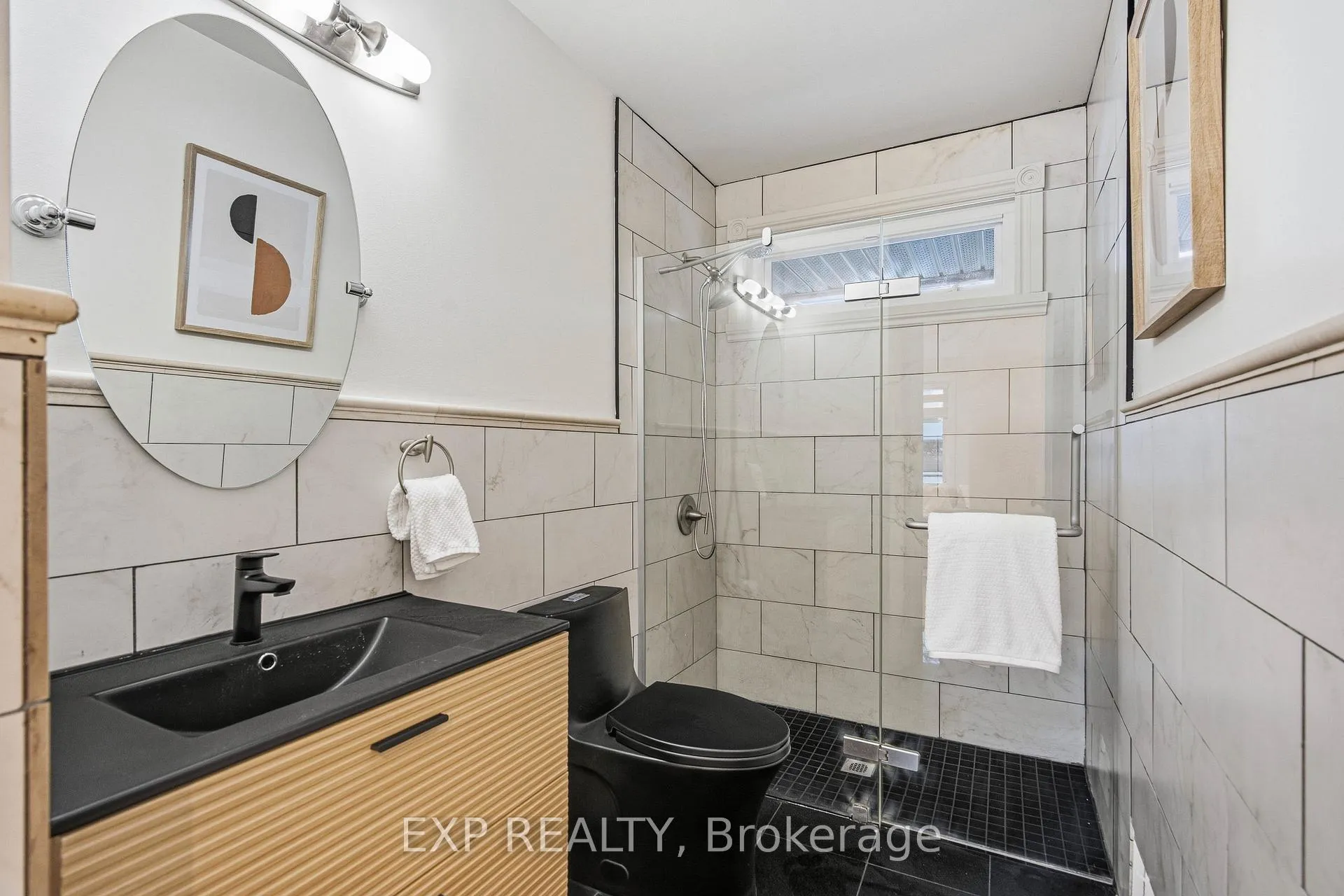 Photo 10 of 2159 Fillmore Crescent, Ottawa, Beacon Hill North — HOMEH