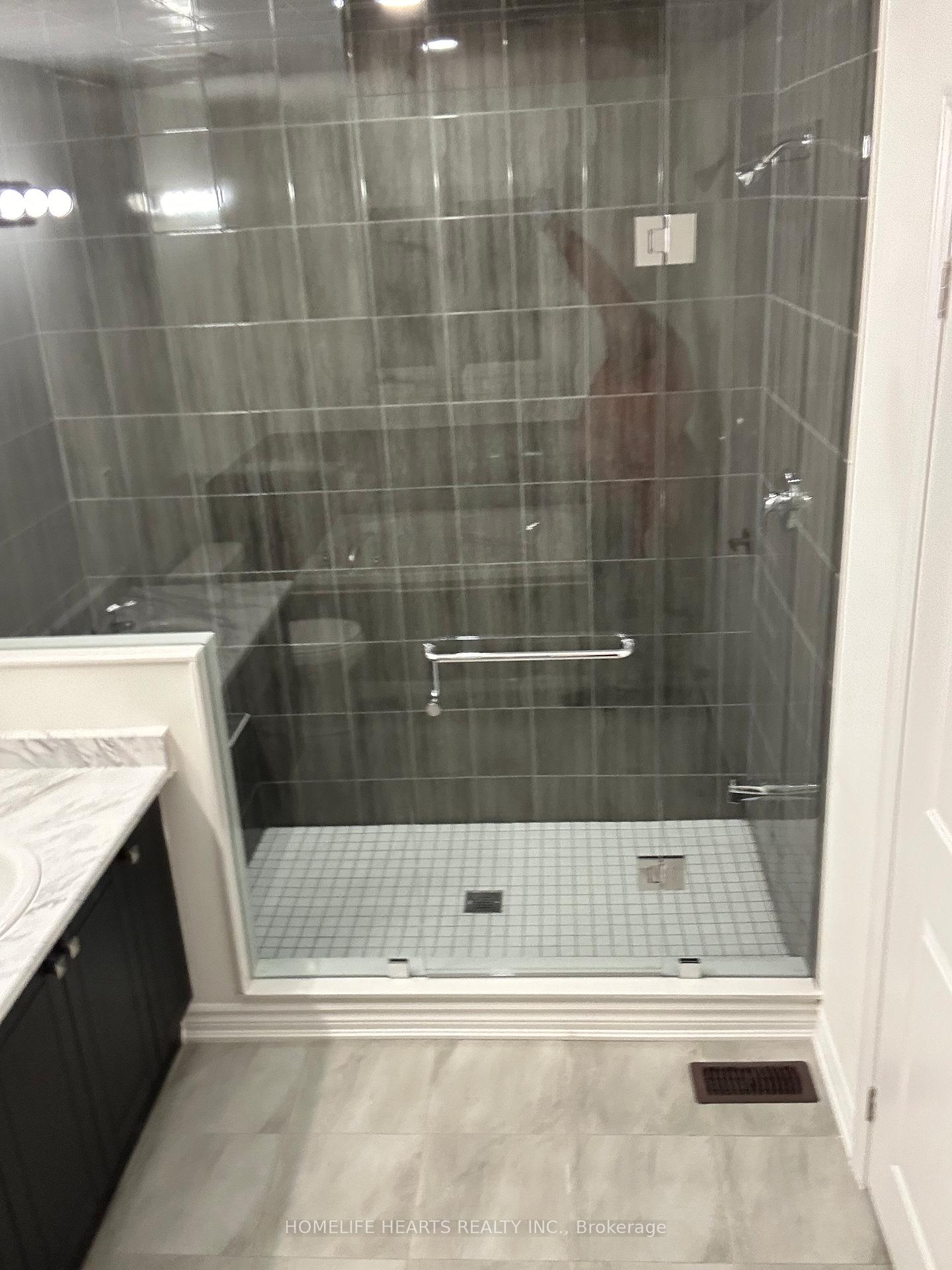 Photo 5 of 80 Sapphire Way, Thorold, Rolling Meadows — HOMEH