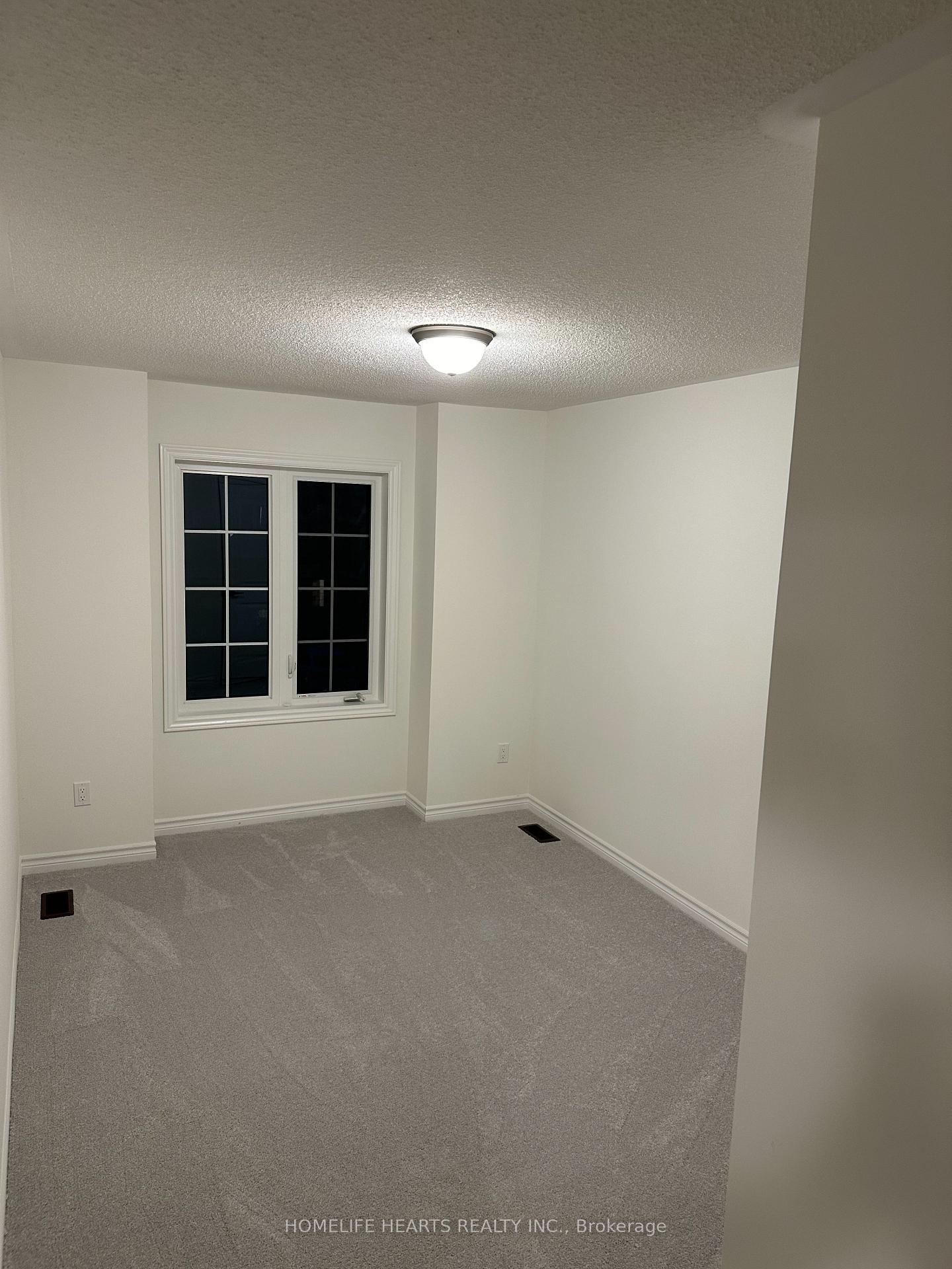 Photo 10 of 80 Sapphire Way, Thorold, Rolling Meadows — HOMEH