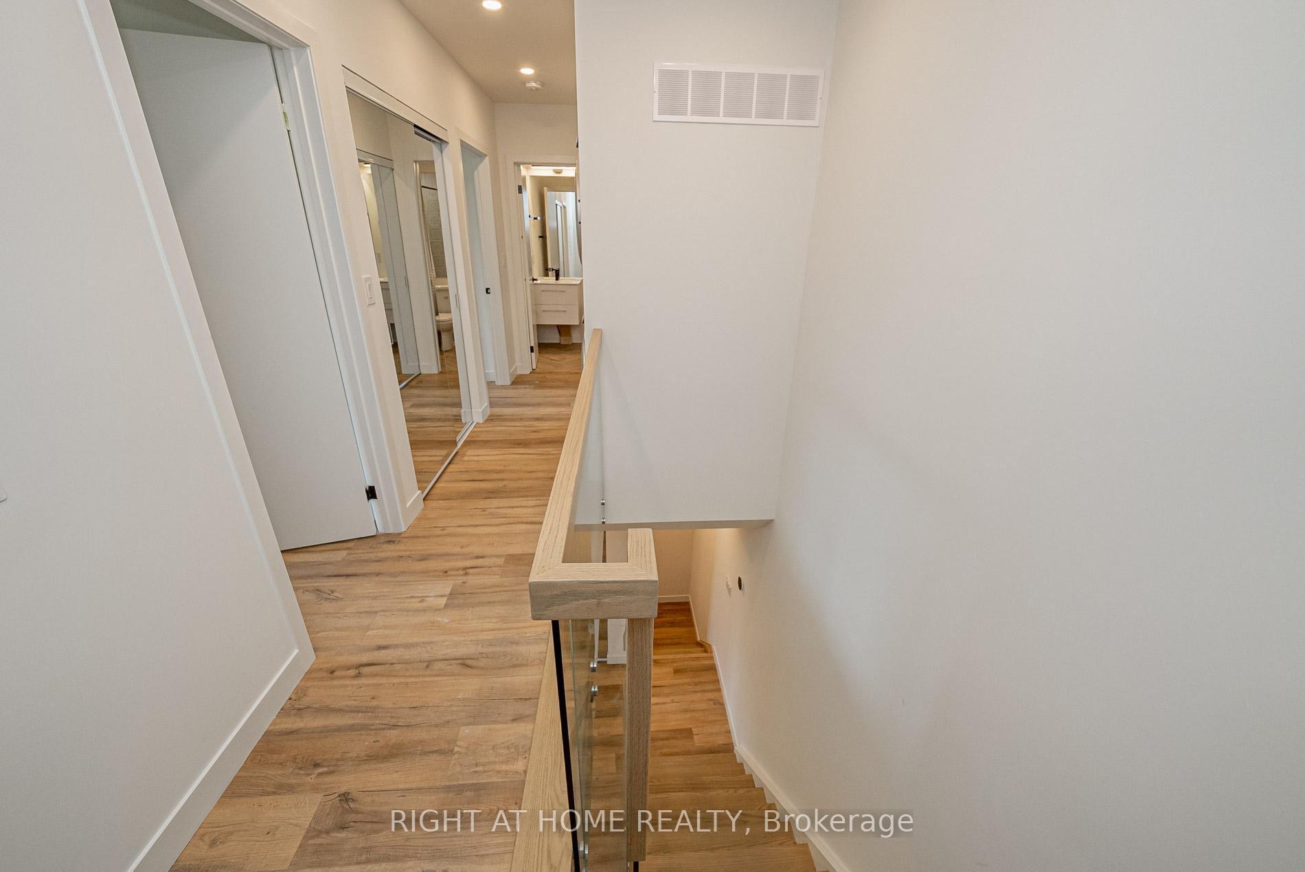 Photo 6 of Unit 3, 435 Grace Street, Toronto, The Annex — HOMEH