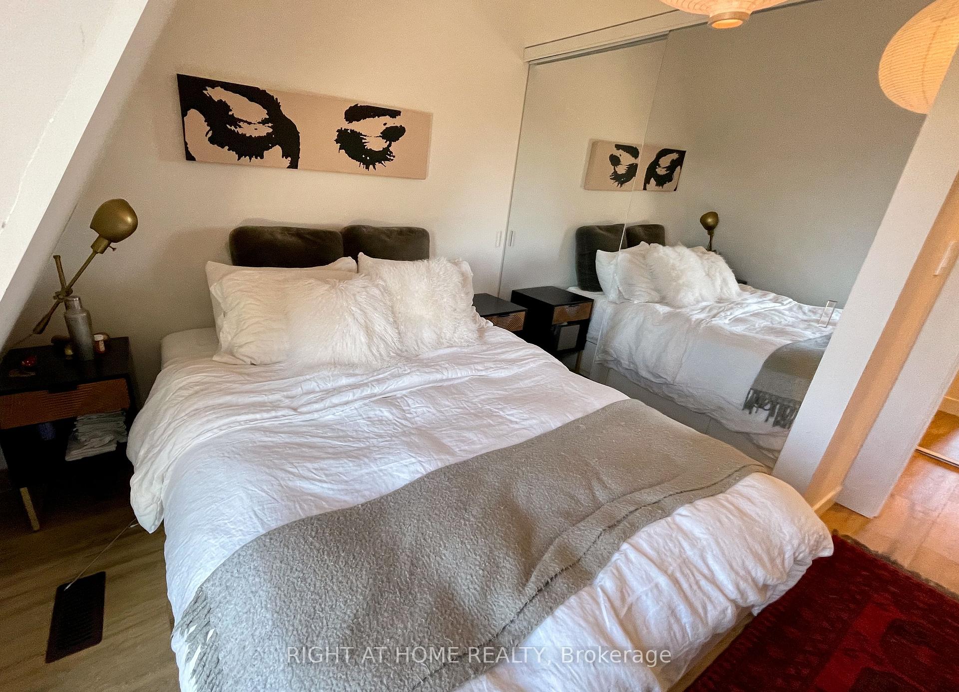 Photo 9 of Unit 3, 435 Grace Street, Toronto, The Annex — HOMEH