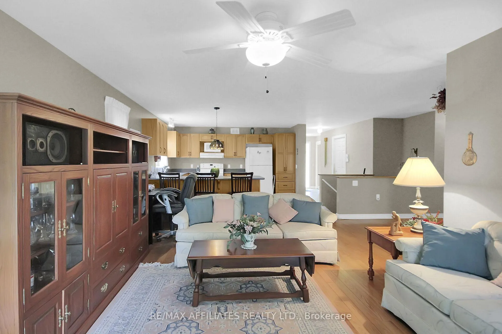 Photo 12 of 2032 Sun Vista Private, Ottawa, Greely — HOMEH