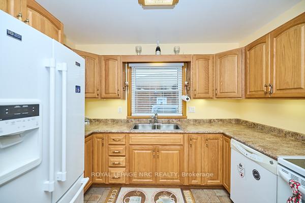 Photo 6 of 90 Richmond Street, Thorold, Thorold Downtown — HOMEH