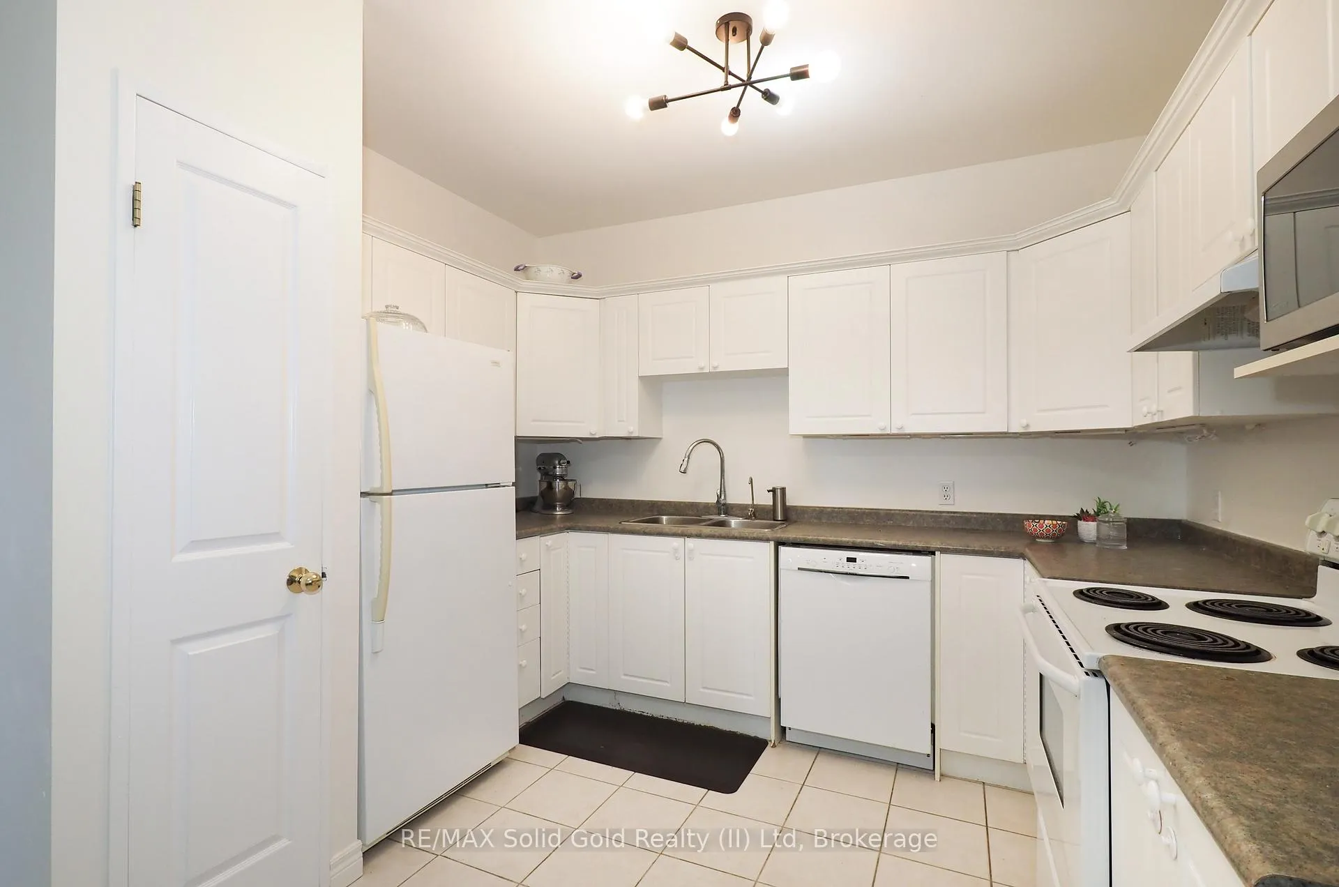 Photo 26 of Unit 701, 255 Keats Way, Waterloo, Beechwood — HOMEH