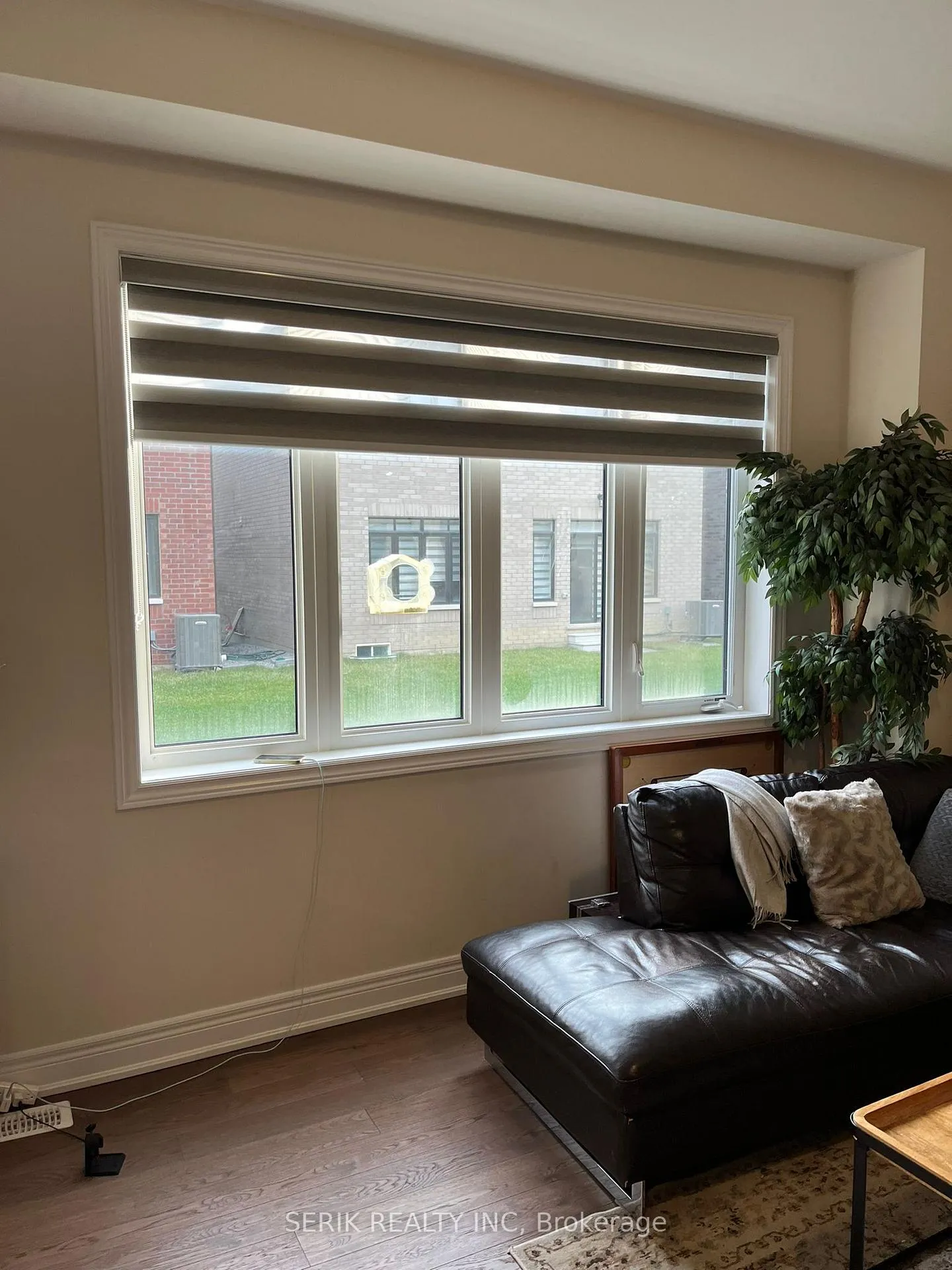 Photo 7 of 34 Kessler Drive, Brampton, Sandringham-Wellington North — HOMEH