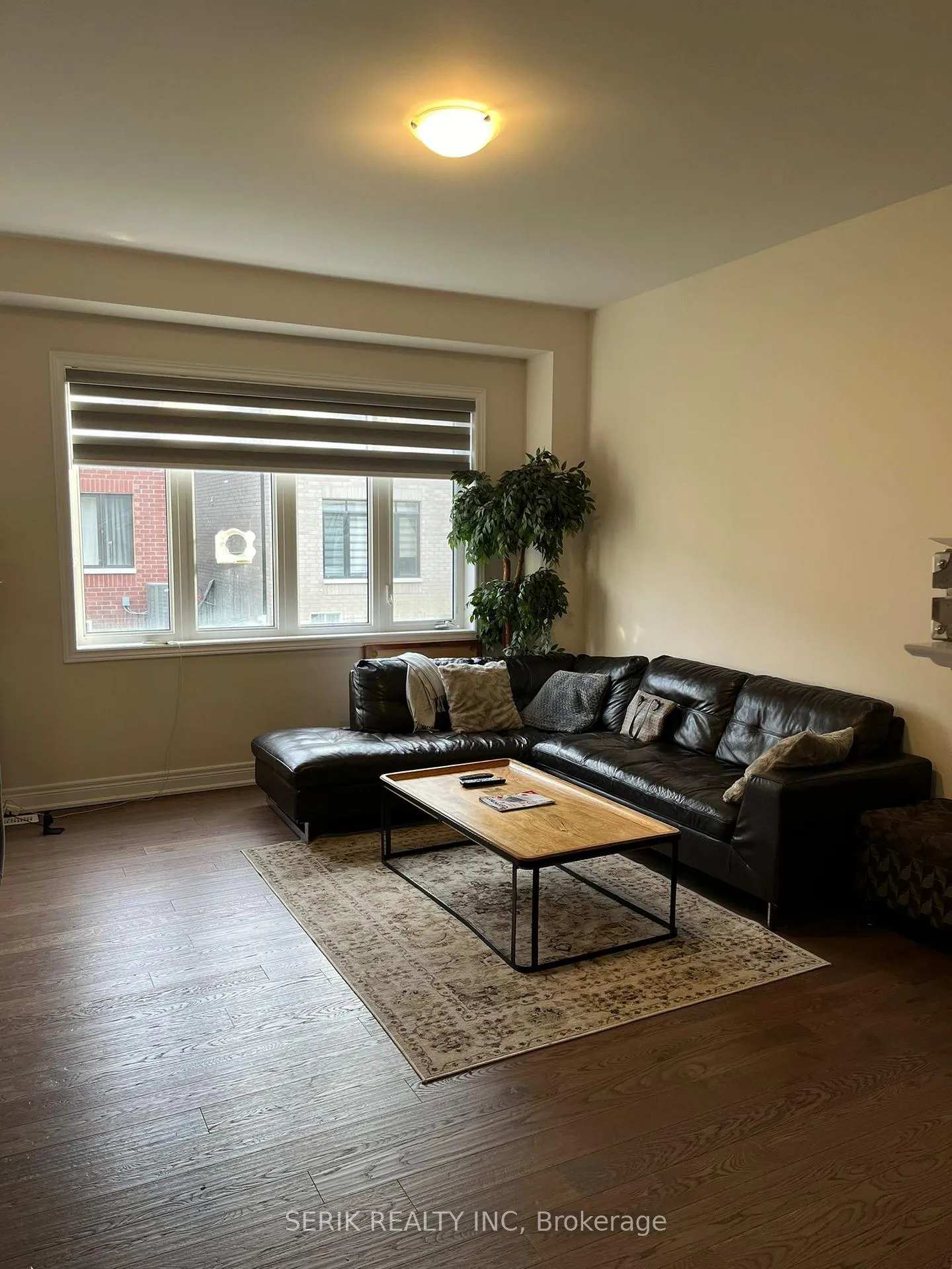 Photo 10 of 34 Kessler Drive, Brampton, Sandringham-Wellington North — HOMEH
