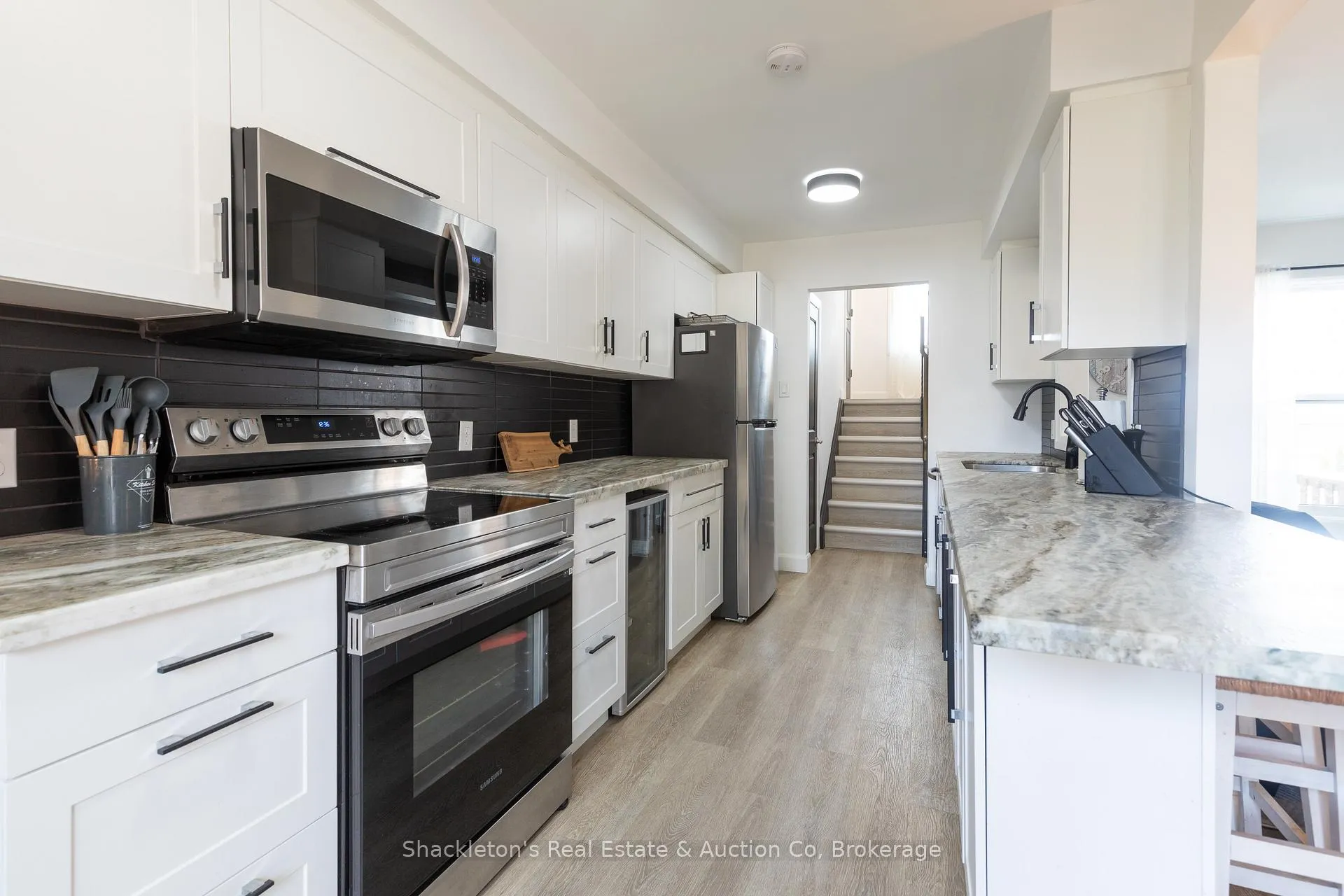 Photo 7 of 442 Glastonbury Drive, Stratford — HOMEH