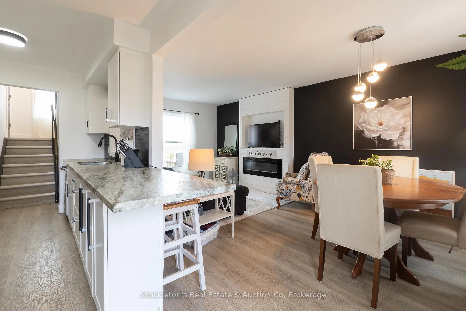 Photo 8 of 442 Glastonbury Drive, Stratford — HOMEH