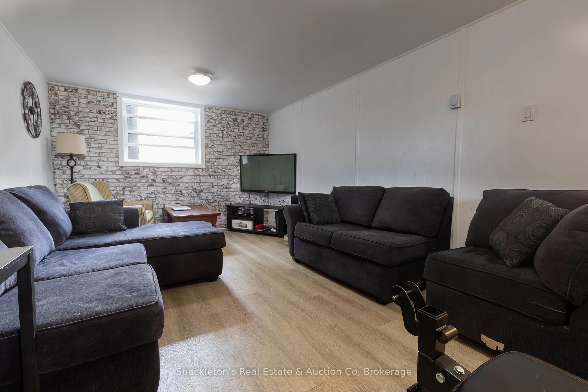 Photo 25 of 442 Glastonbury Drive, Stratford — HOMEH