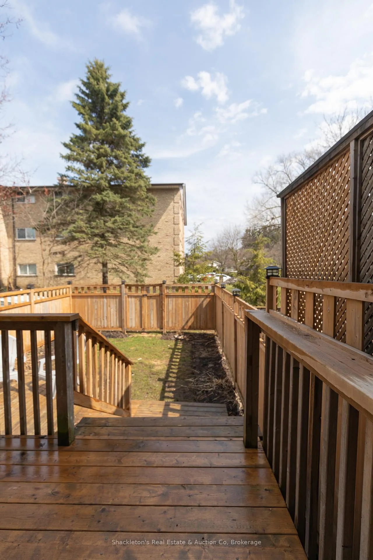 Photo 31 of 442 Glastonbury Drive, Stratford — HOMEH