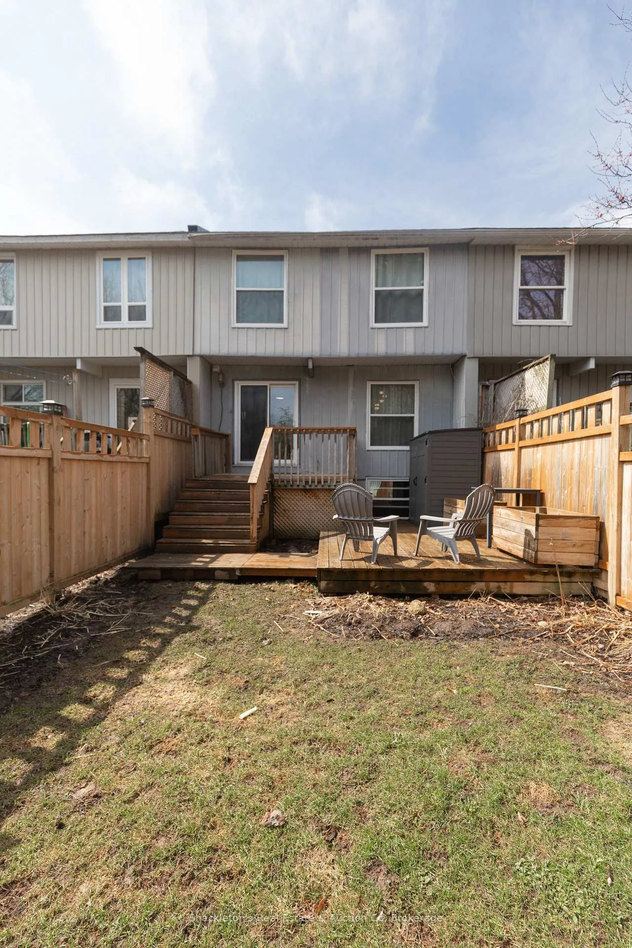 Photo 33 of 442 Glastonbury Drive, Stratford — HOMEH