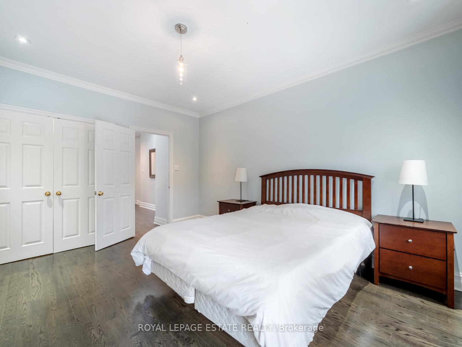 Photo 34 of 250 Cottingham Street, Toronto, Casa Loma — HOMEH
