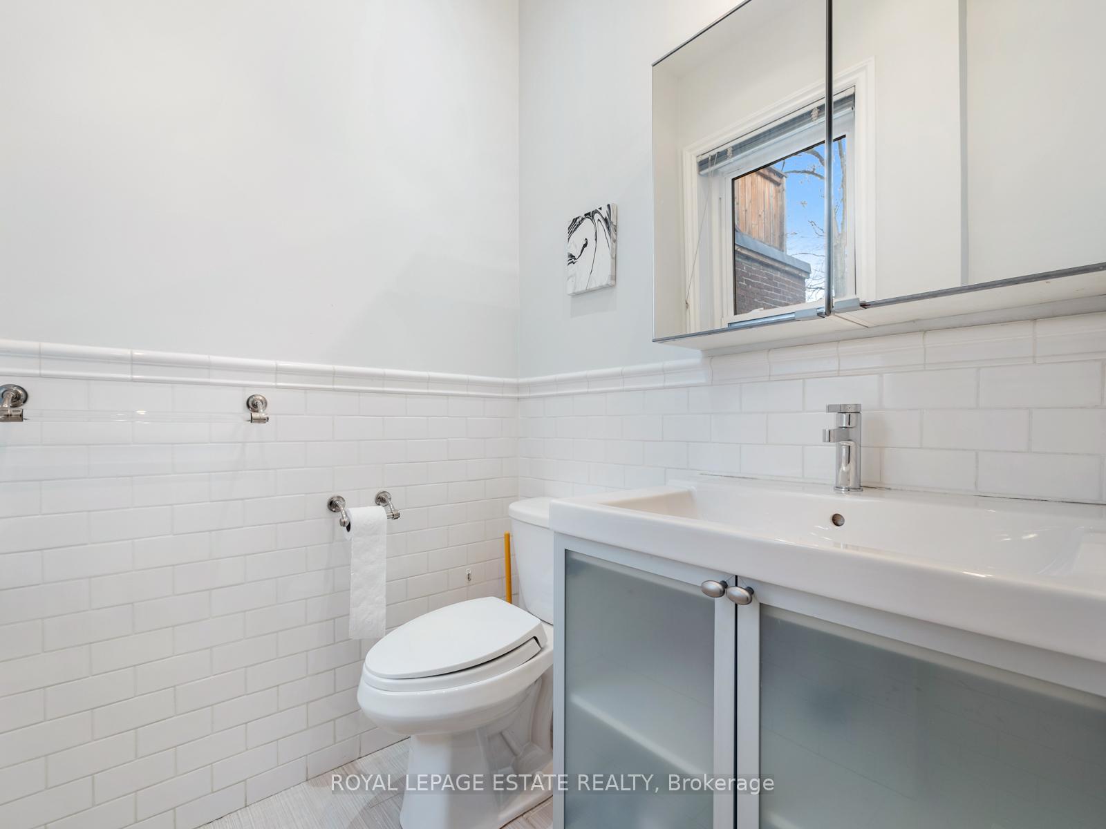 Photo 18 of 250 Cottingham Street, Toronto, Casa Loma — HOMEH