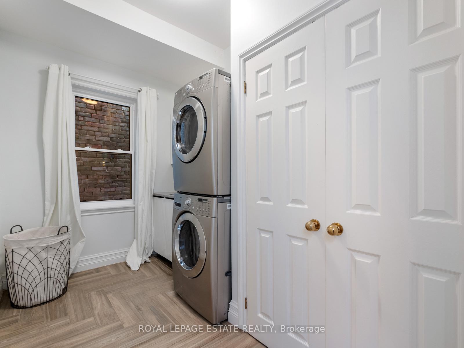 Photo 16 of 250 Cottingham Street, Toronto, Casa Loma — HOMEH