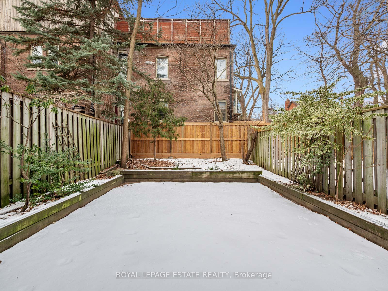 Photo 33 of 250 Cottingham Street, Toronto, Casa Loma — HOMEH