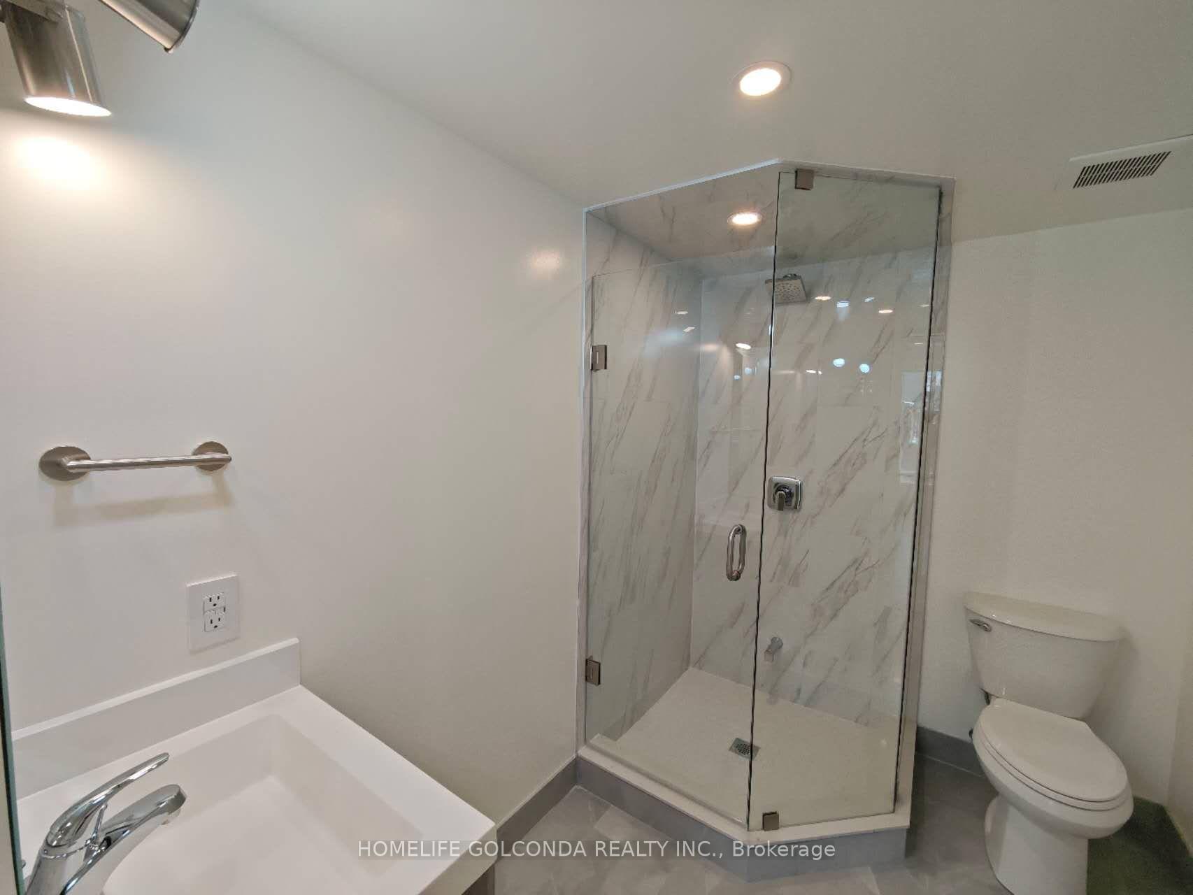 Photo 7 of Unit Unit 3, 115 Monarch Avenue, Toronto, Greenwood-Coxwell — HOMEH