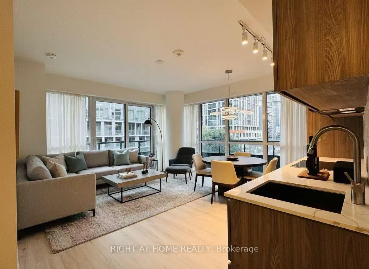 Photo 7 of Unit 303, 110 Broadway Avenue, Toronto, Mount Pleasant West — HOMEH